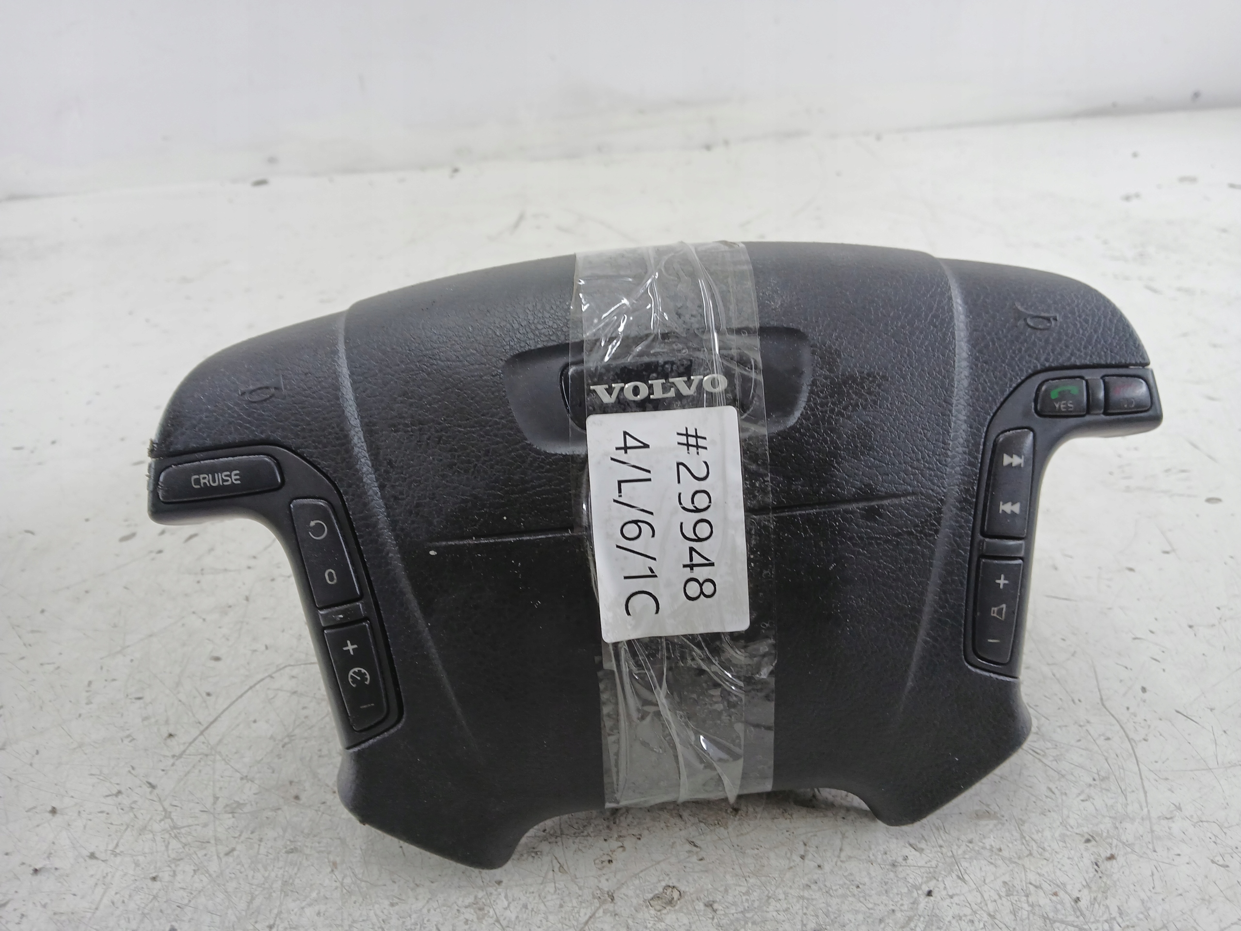VOLVO V70 II airbag MULTIFUNKCJA 9141863