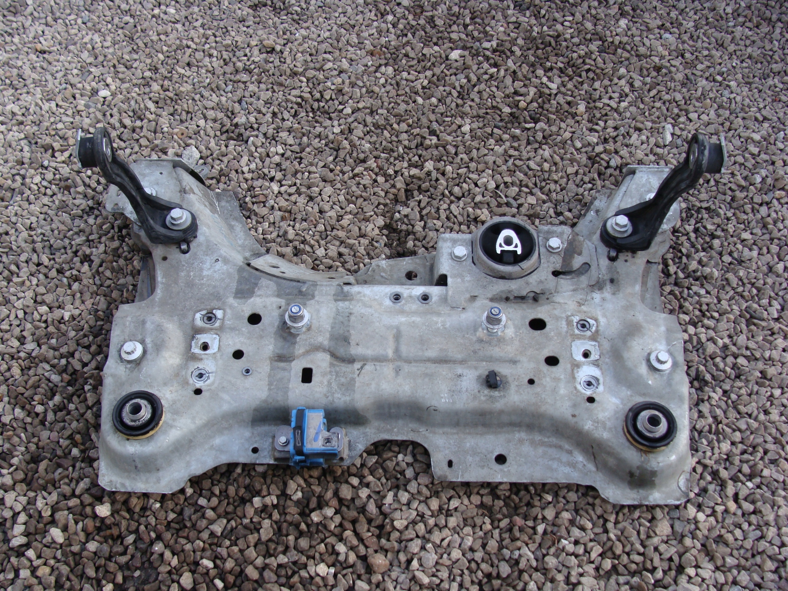 SANKI BELKA ZAWIESZENIA RENAULT LAGUNA III !!!