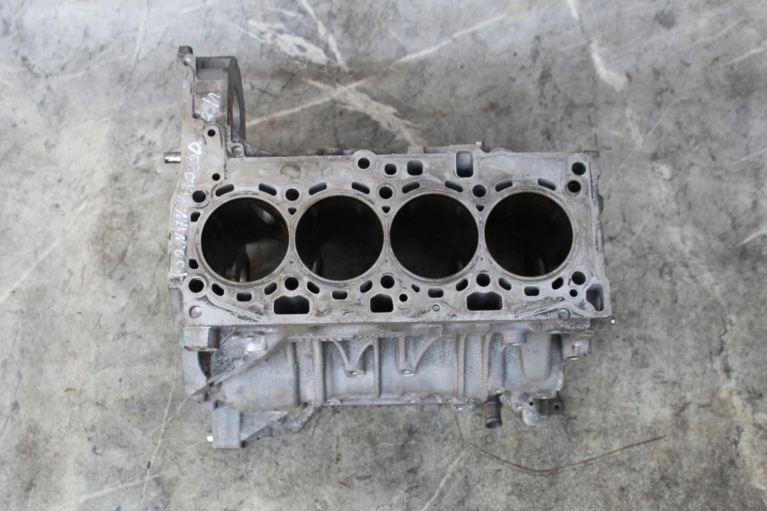 BLOK SILNIKA BMW N47N N47D20 2.0D BMW F30 7810596 30313 NOMINAŁ Stan opakowania zastępcze