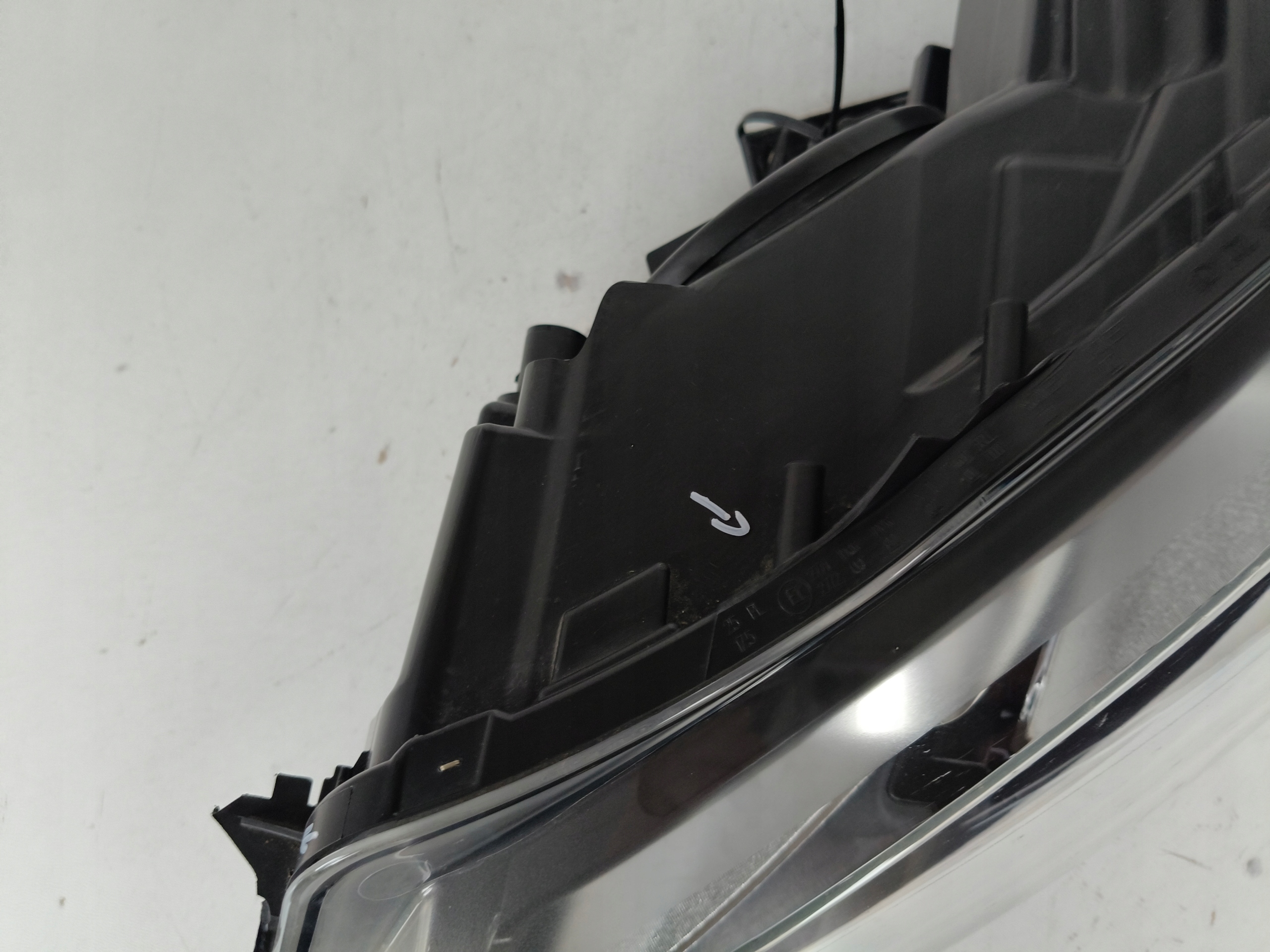 light left REFLEKTOR VW GOLF VI 6 5K0 5K 08-12 XENON LED positioning