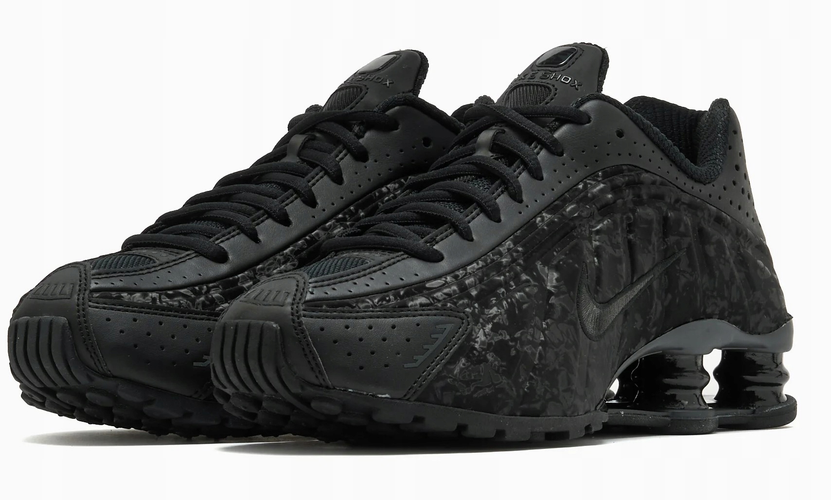 Buty NIKE SHOX R4 HV0934-002 czarne damskie 39 (197862703993