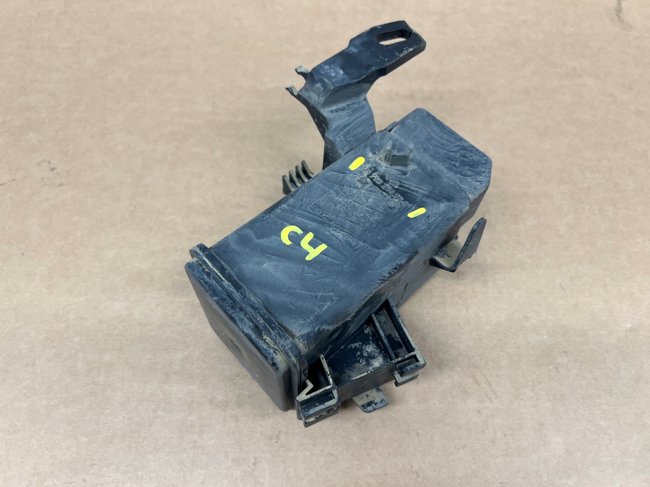 Citroen C4 SpaceTourer 1.2 THP carbon filter 9675627480