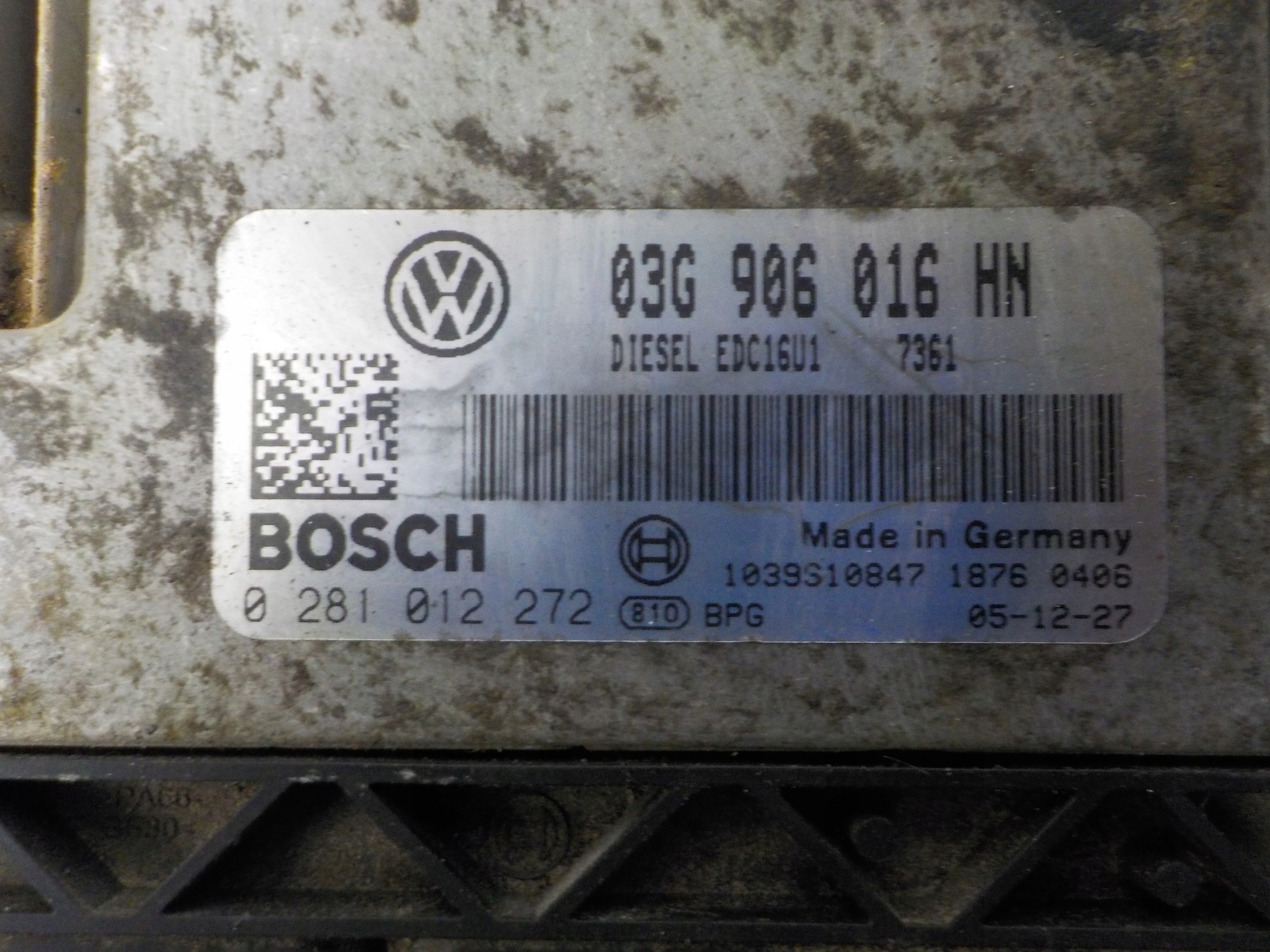 VW CADDY III computer control unit 03G906016HN 0281012272