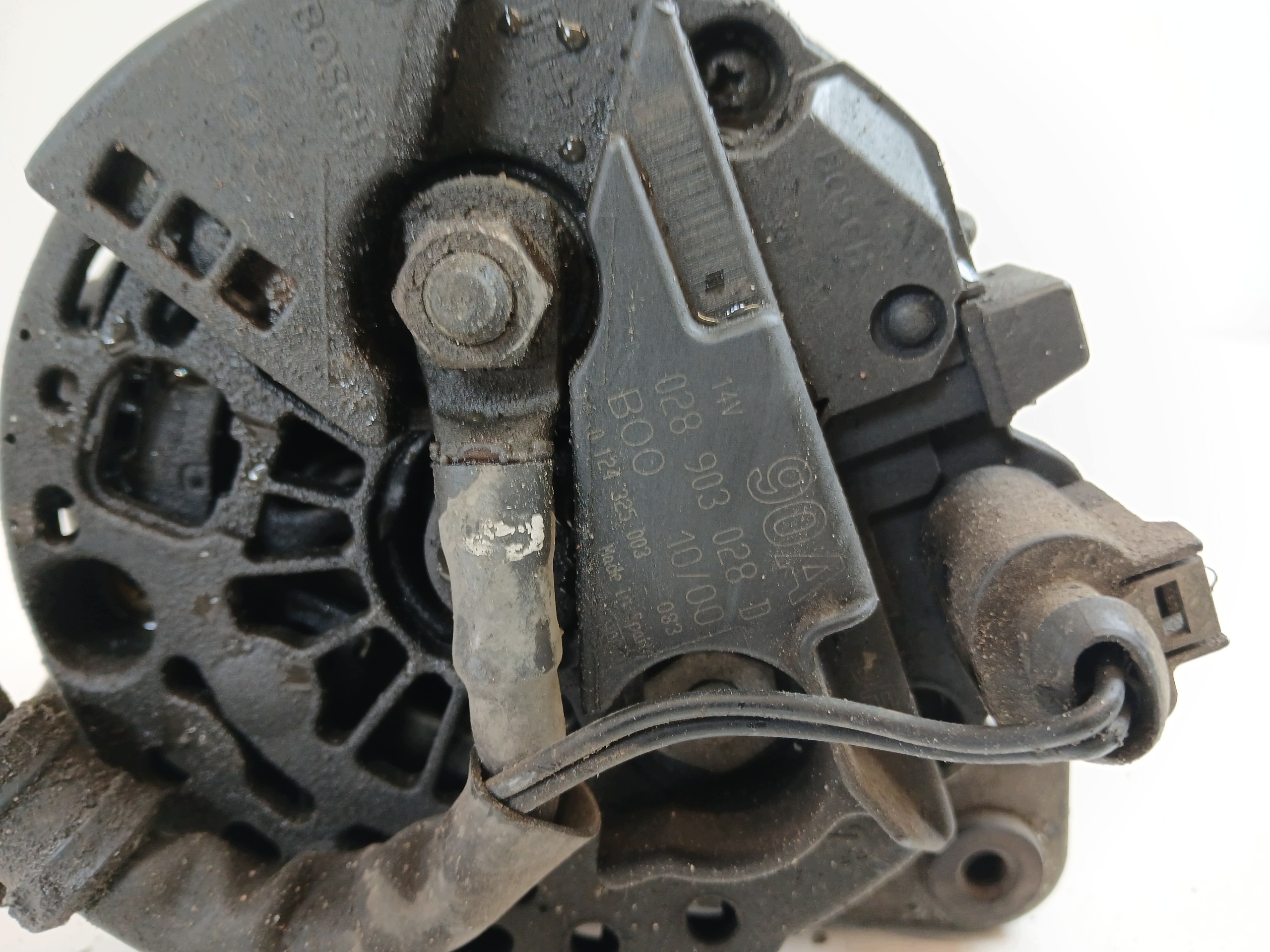 VW GOLF IV AUDI A3 8L 1.6 ALTERNATOR 028903028D 90A
