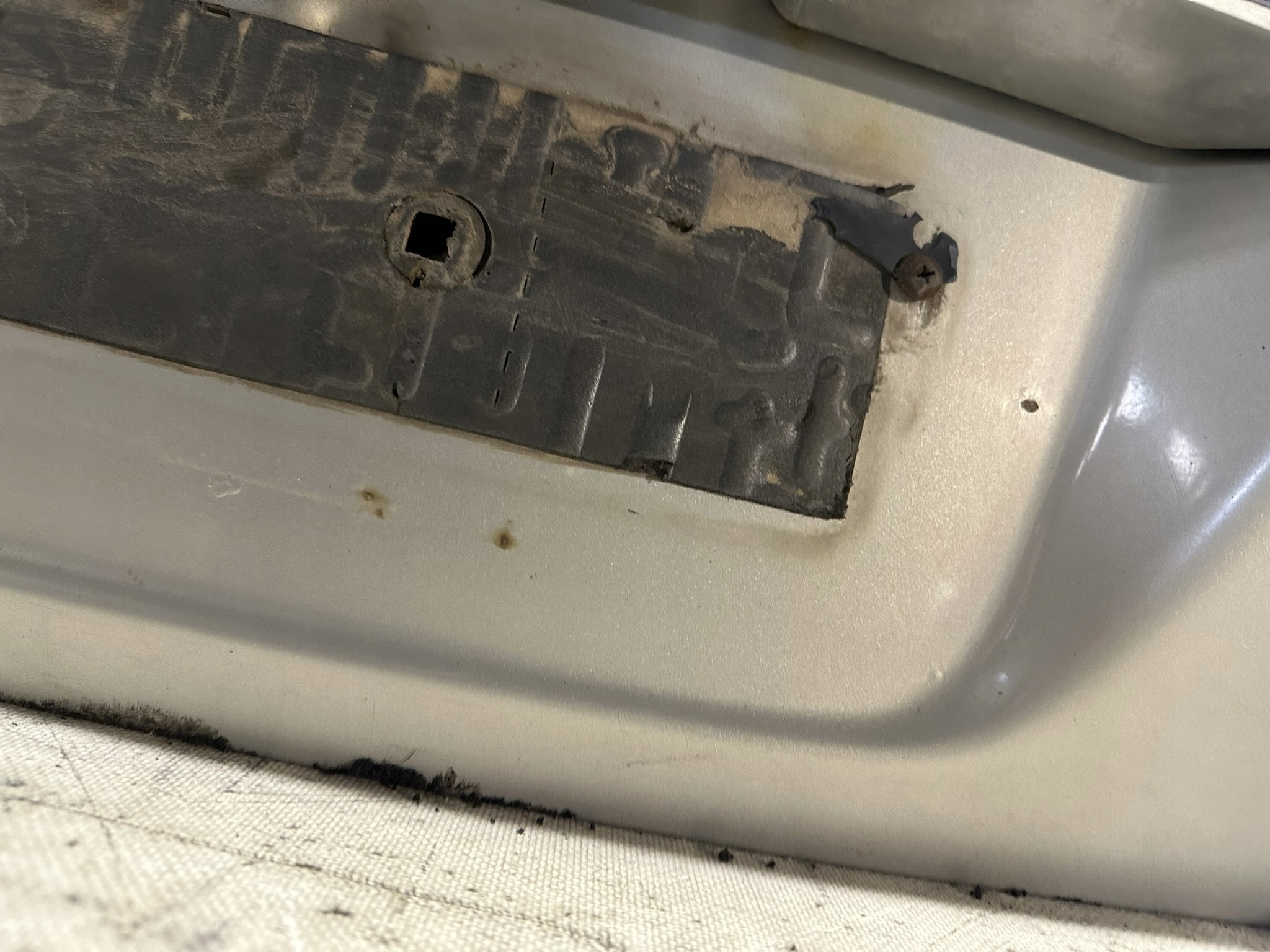 trunk door boot OPEL ASTRA H KOMBI 2005R.