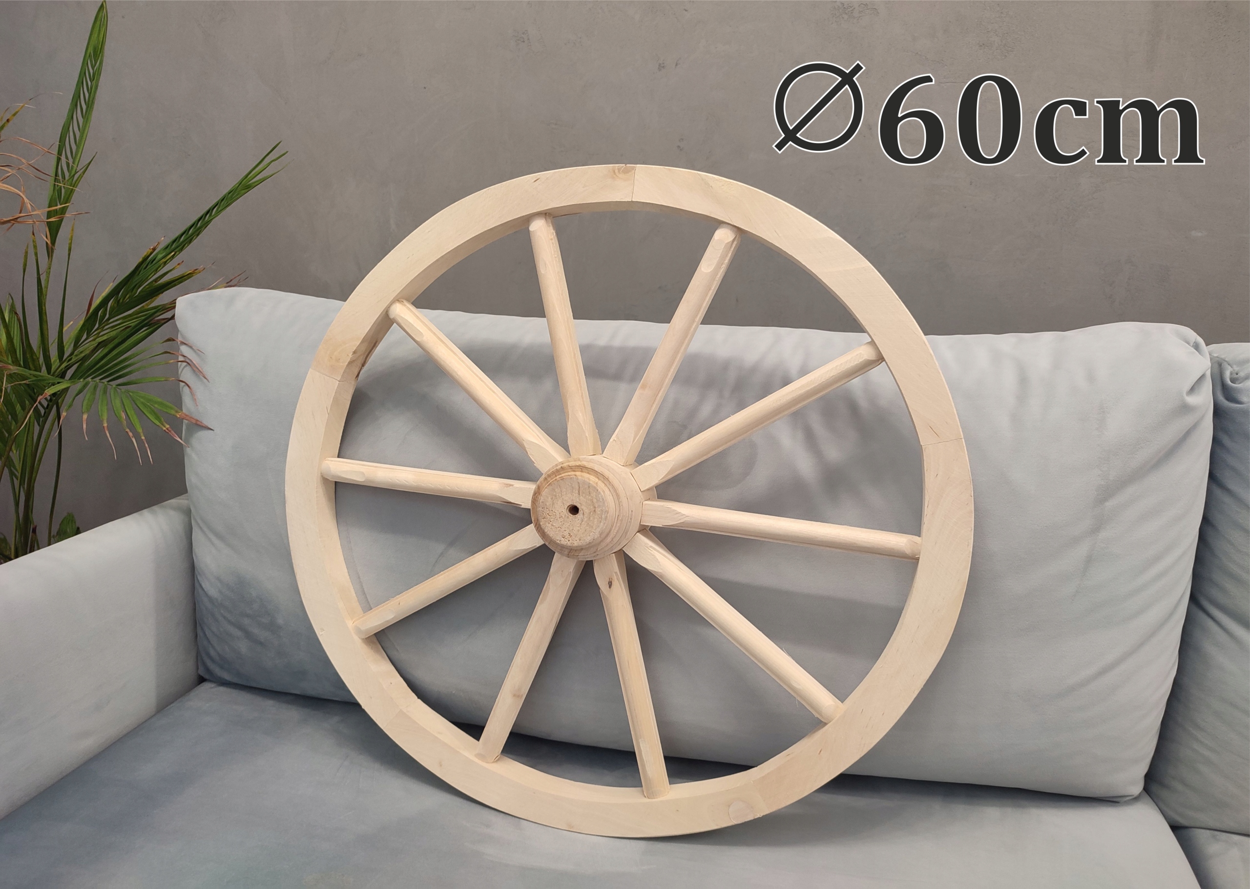 Dřevěné kolo 60 cm do auta Dekorace