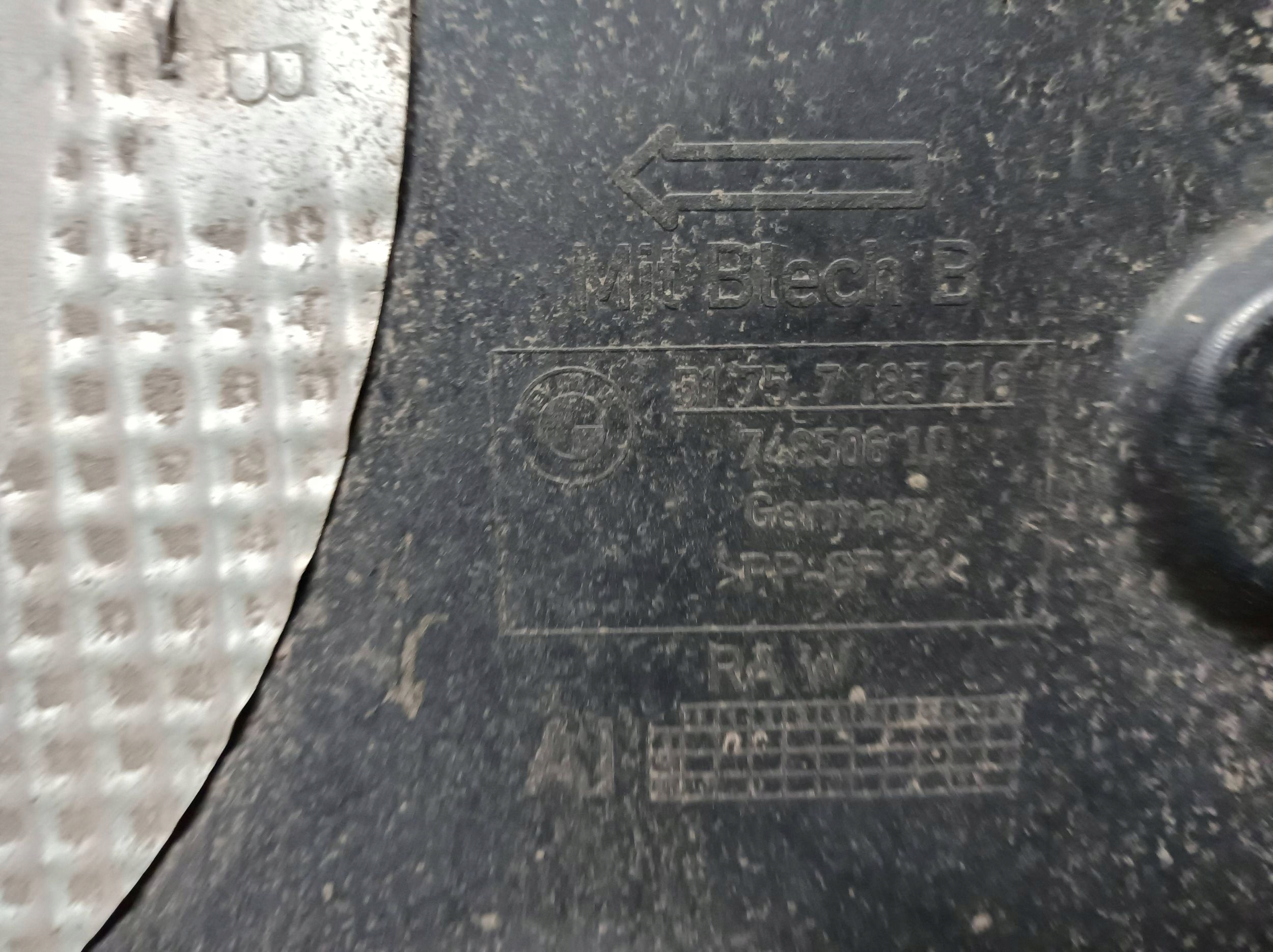 Kryt podvozku BMW 1 E81 E87 7127361