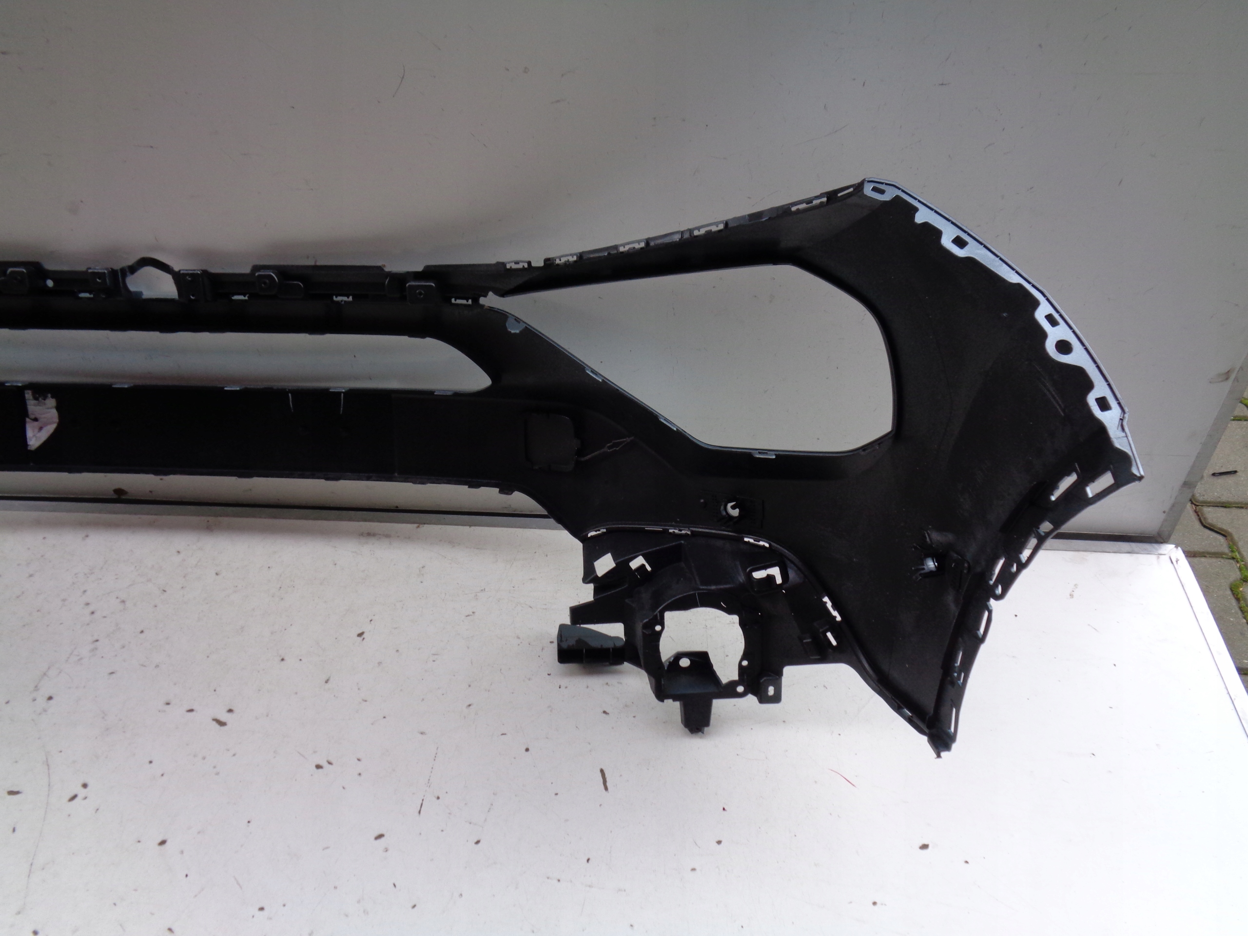 Frontstoßstange CITROEN C4 III 20- NR 43140