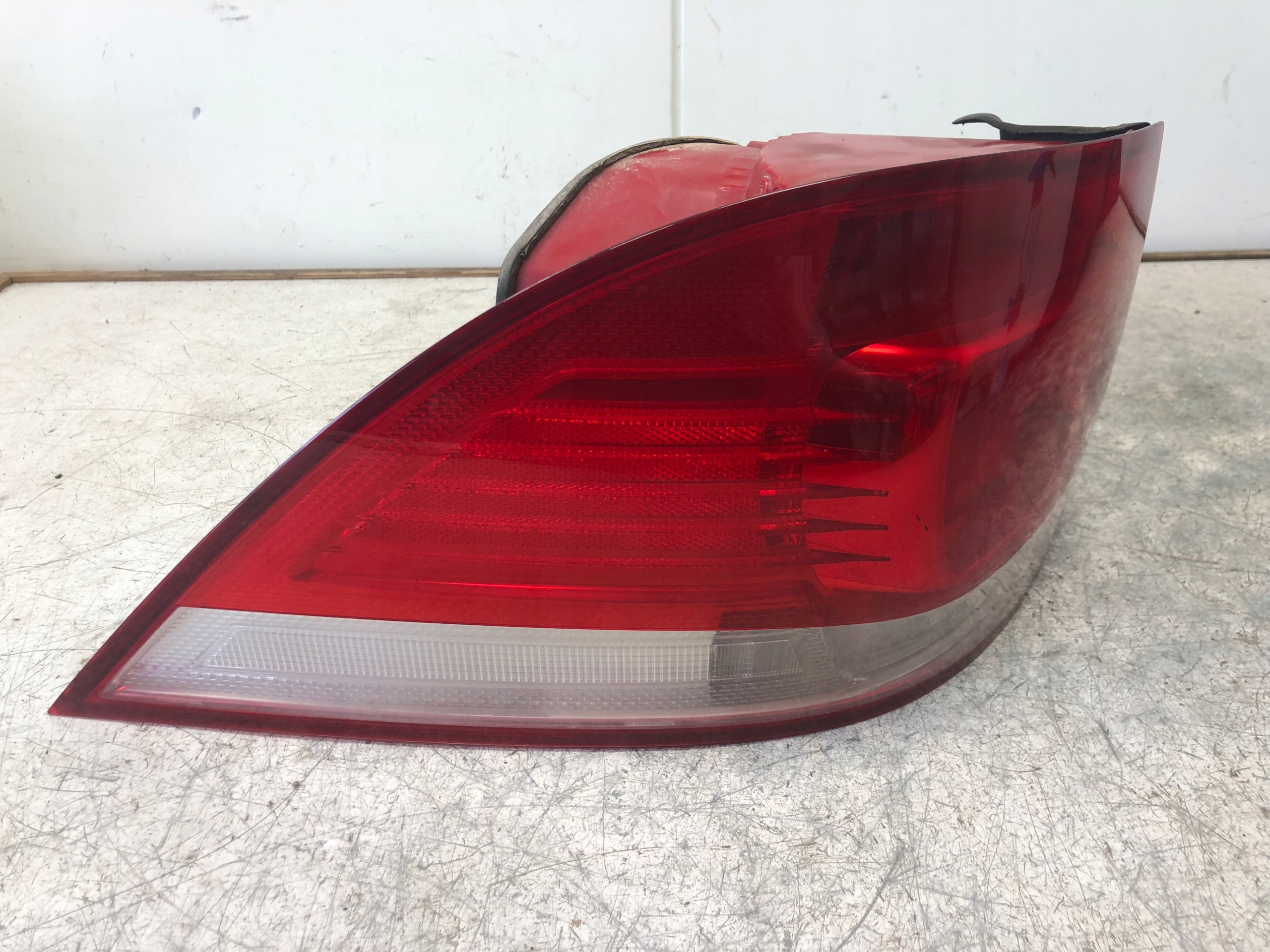 light left rear part VW GOLF V KOMBI 1K9945095