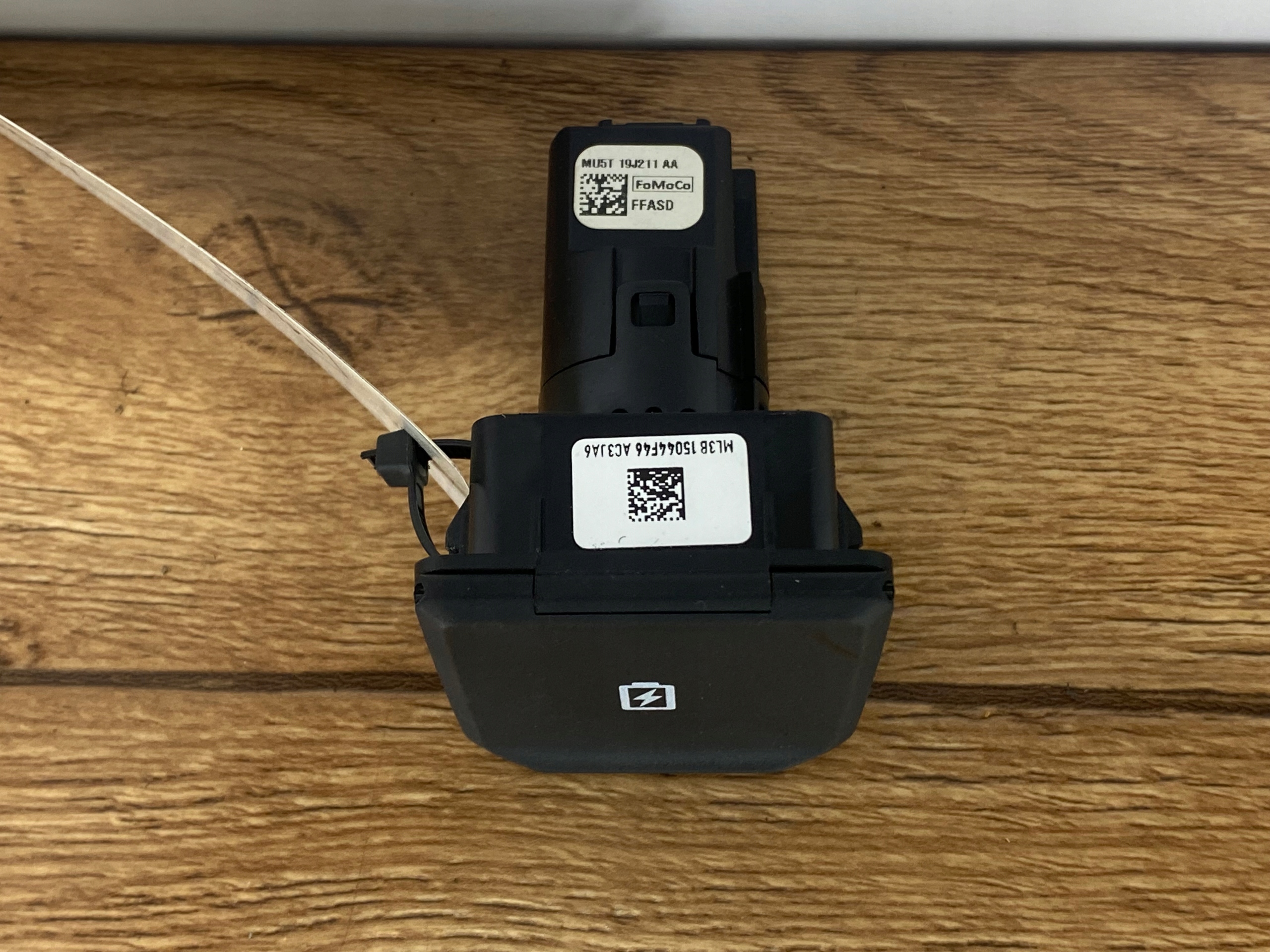 Gniazdko adapter Ford F150 2021+ USA