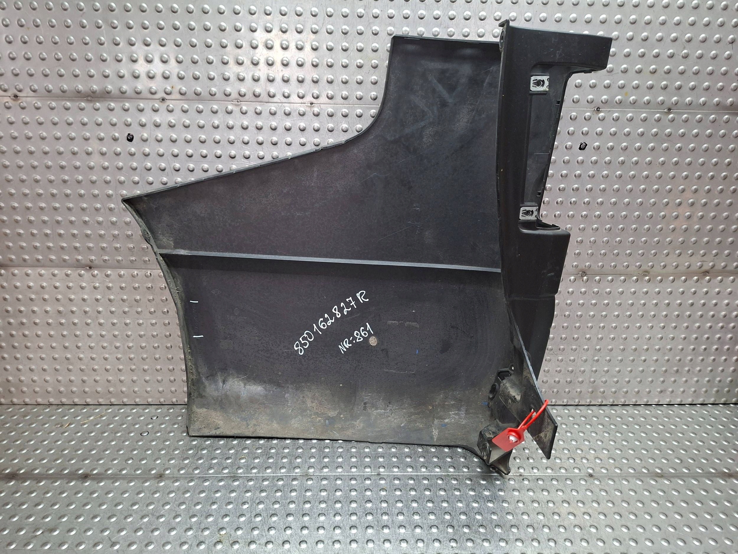 Ecke der Stoßstange rechts heck 850162827R RENAULT TRAFIC III 2014