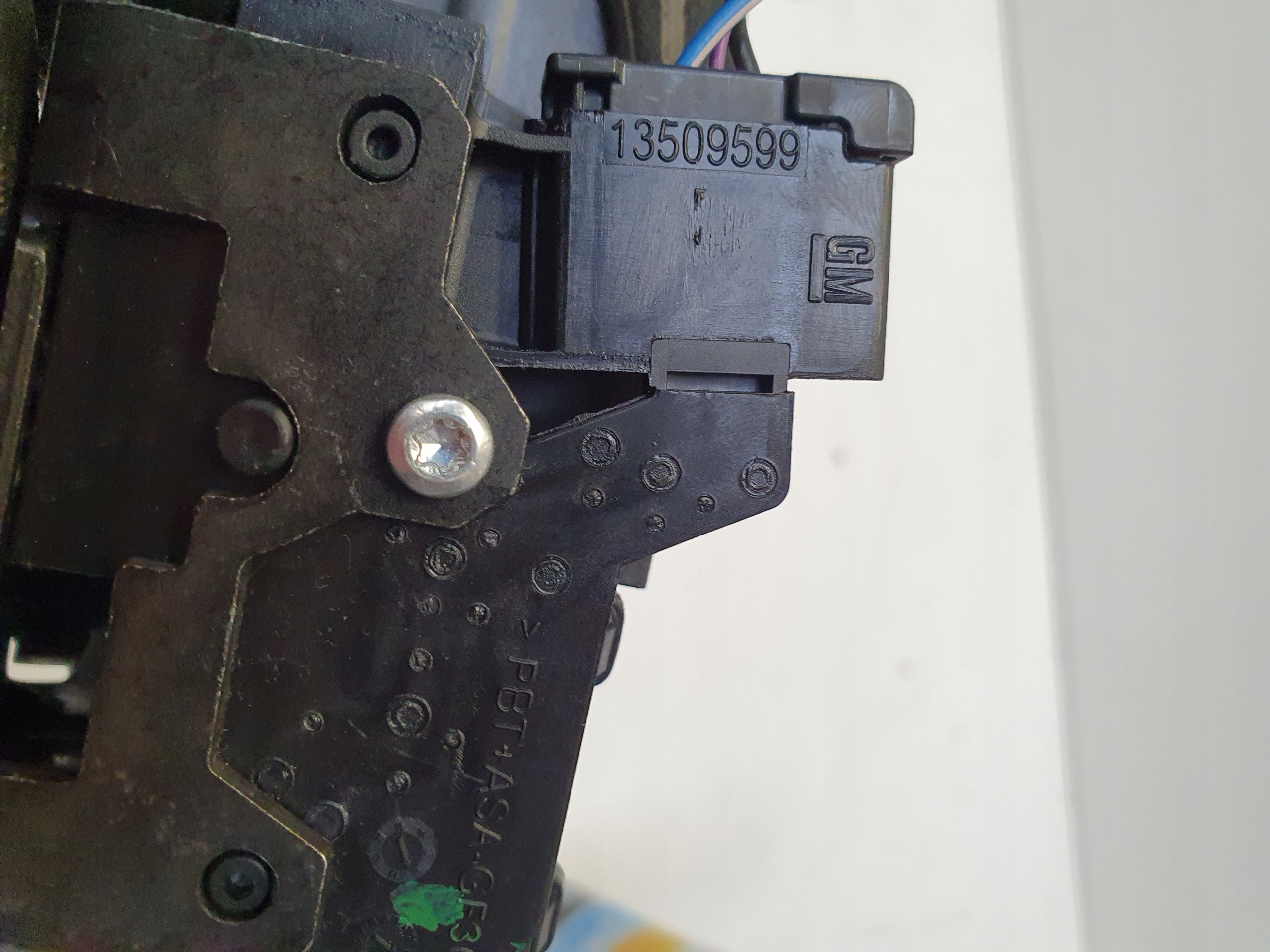 OPEL ASTRA K KOMBI lock bonnet boot