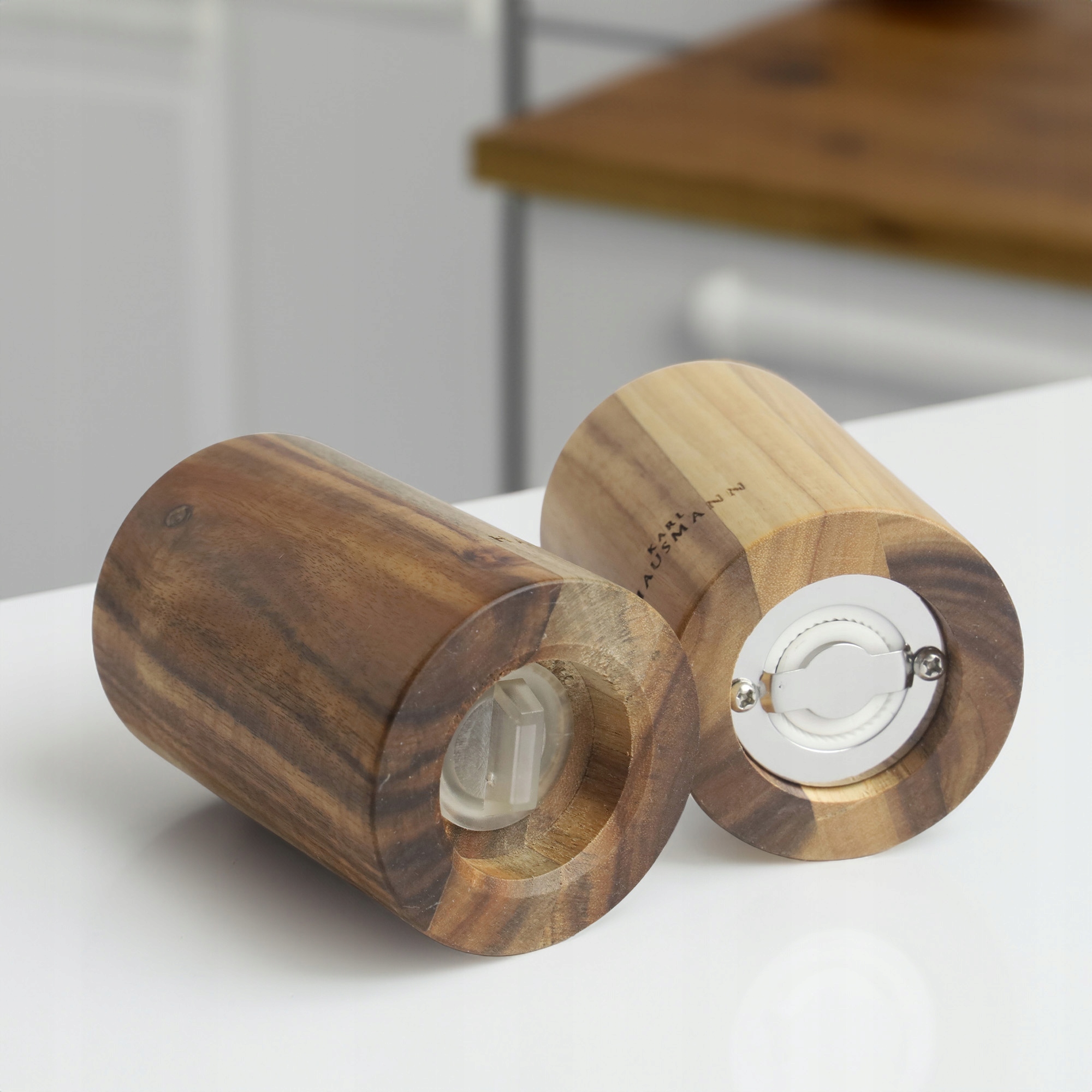 ZESTAW RĘCZNYCH MŁYNKÓW DO MIELENIA SOLI PIEPRZU PRZYPRAW DREWNIANE