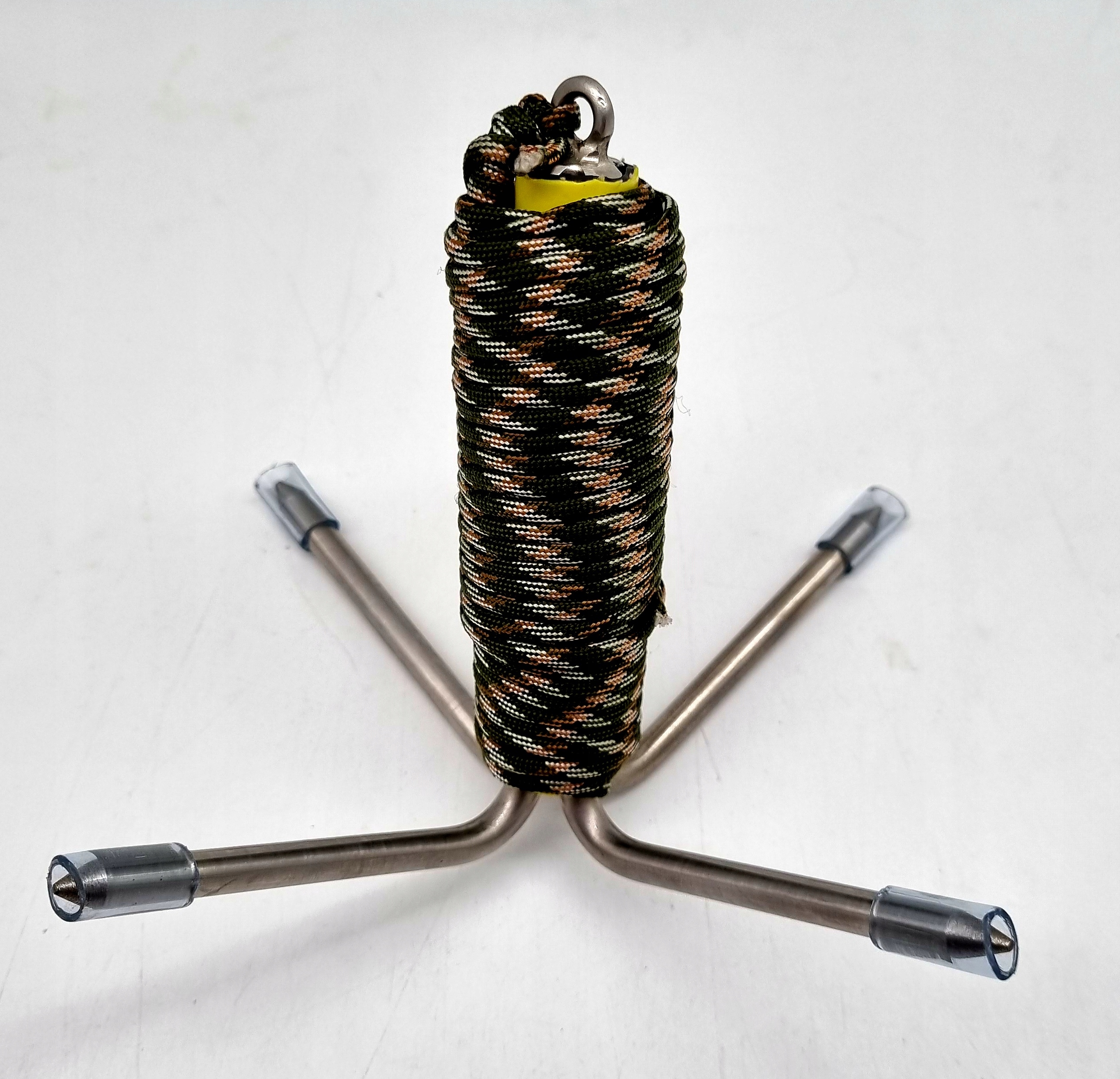 Na-Karpie.pl kotva pro vytažení vlasce z háčků barva camo