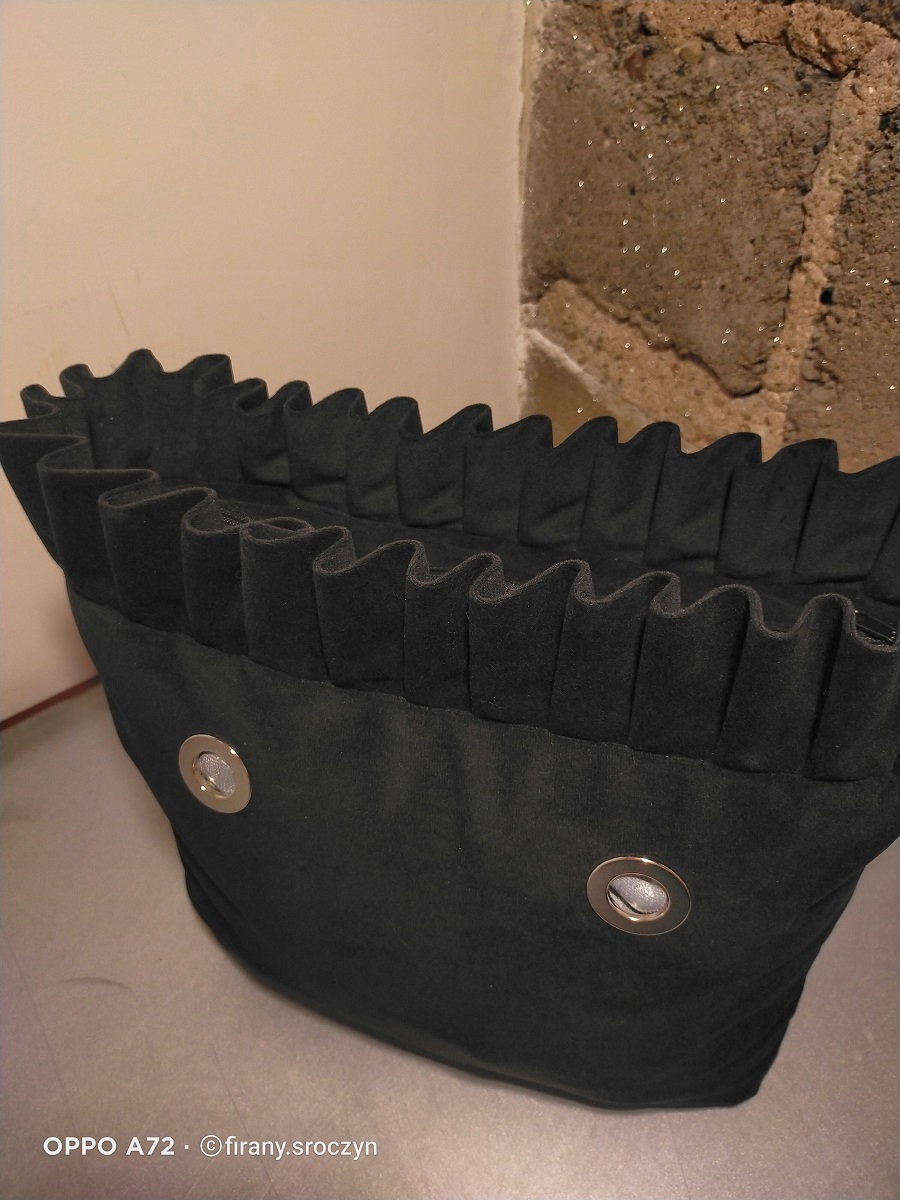 O BAG ORGANIZER wkład DO STANDARDU CZARNY Model STANDARD