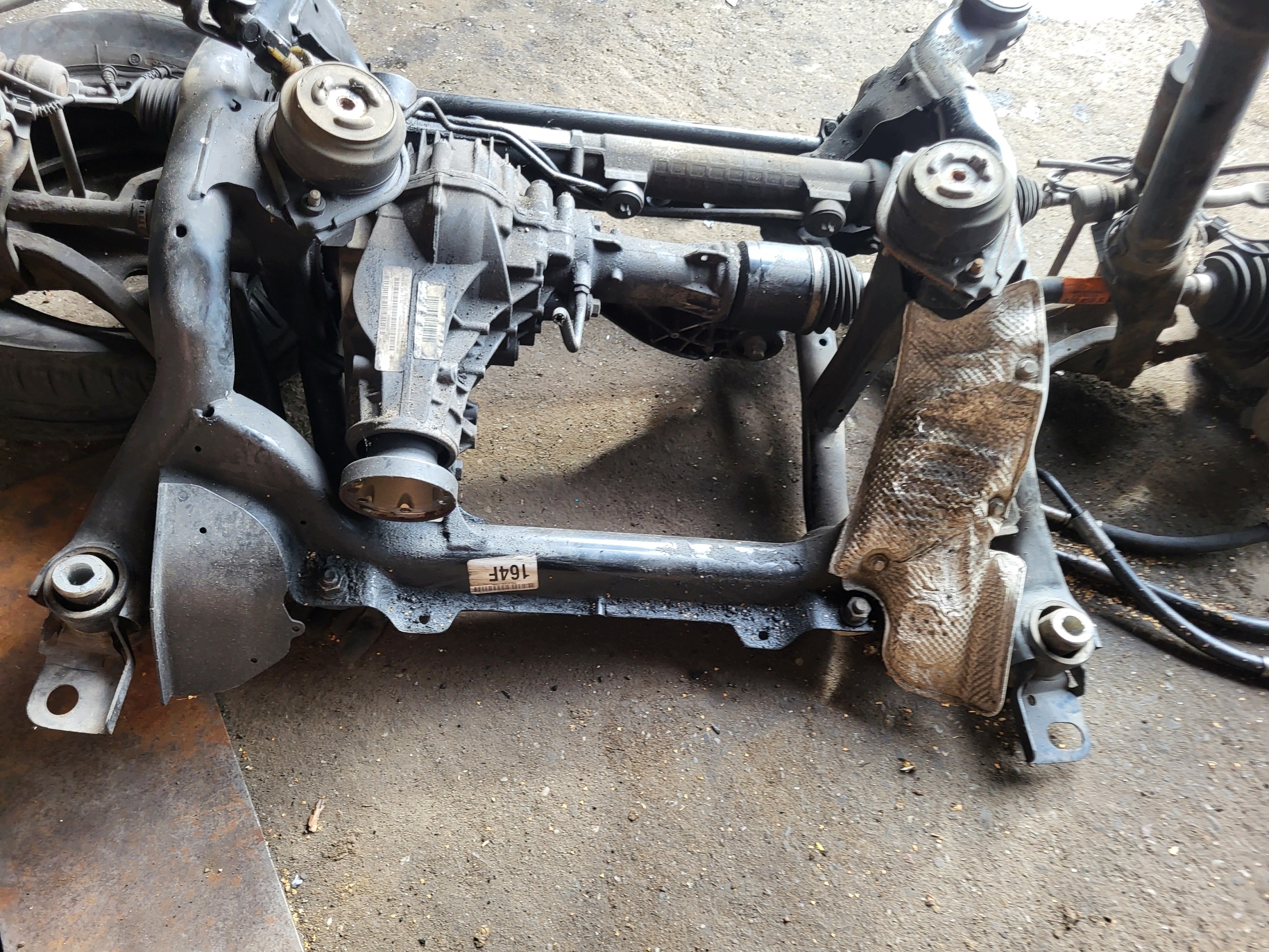 subframe axle beam axle beam springing front sider of the engine MERCEDES ML W164 OE