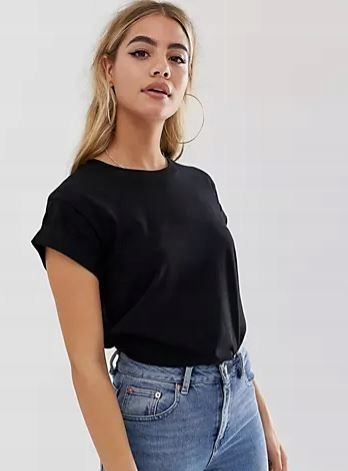 

Aso Design Czarny T-shirt Podwijane Rękawy (36)