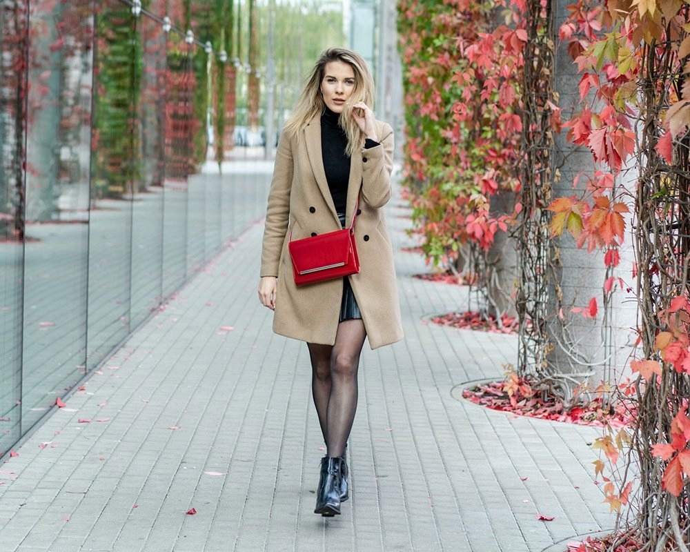 CZERWONA KOPERTÓWKA TOREBKA WIZYTOWA M10 MAT Kod producenta KOPERTÓWKA M10 CZERWONY MAT