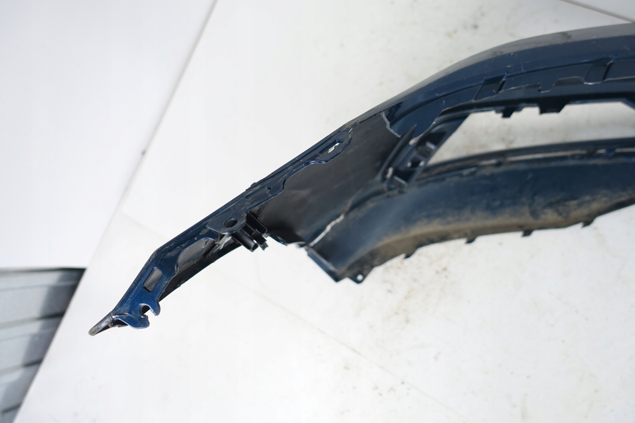 bumper front front VW PASSAT B8 LIFT 19