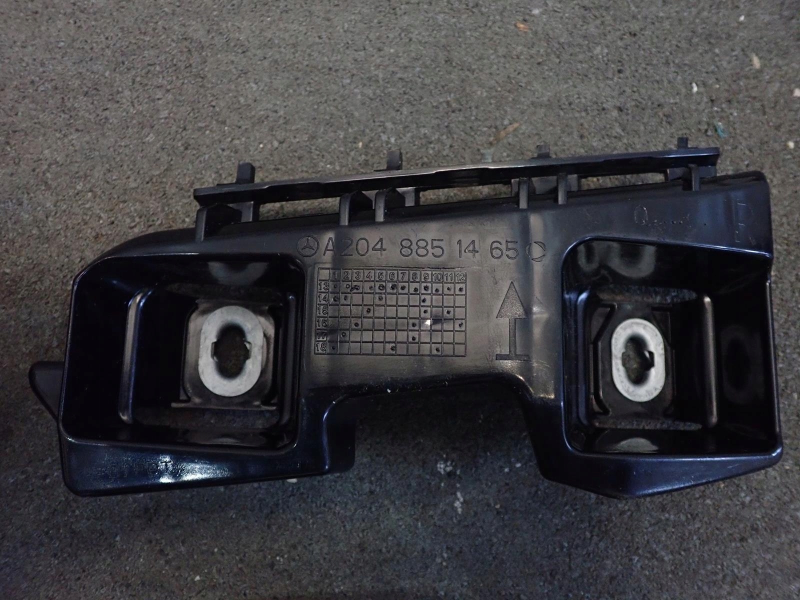 bumper bracket right left rear part MERCEDES W204 C-KL