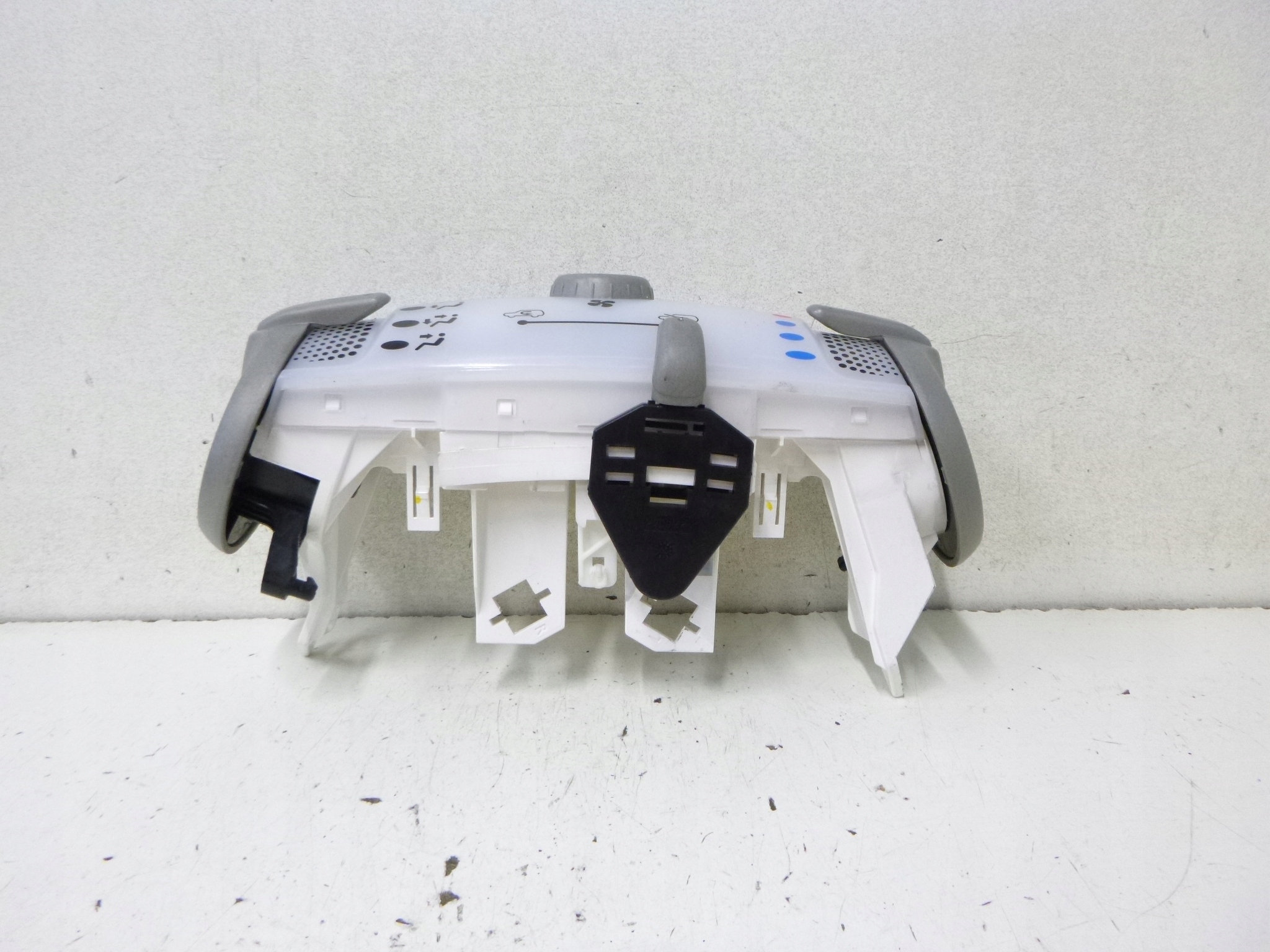 commande de climatisation alimentation d'air Toyota Aygo Lift 2010r.