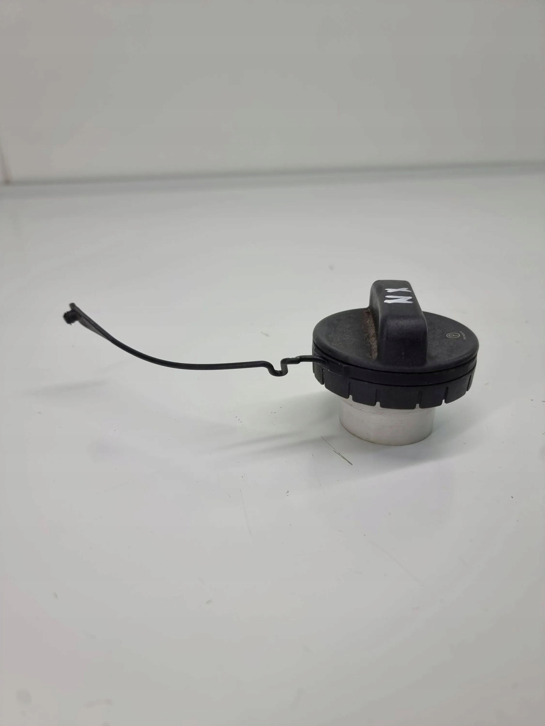 Korek wlewu paliwa Lexus RX 450H Producent części Lexus OE