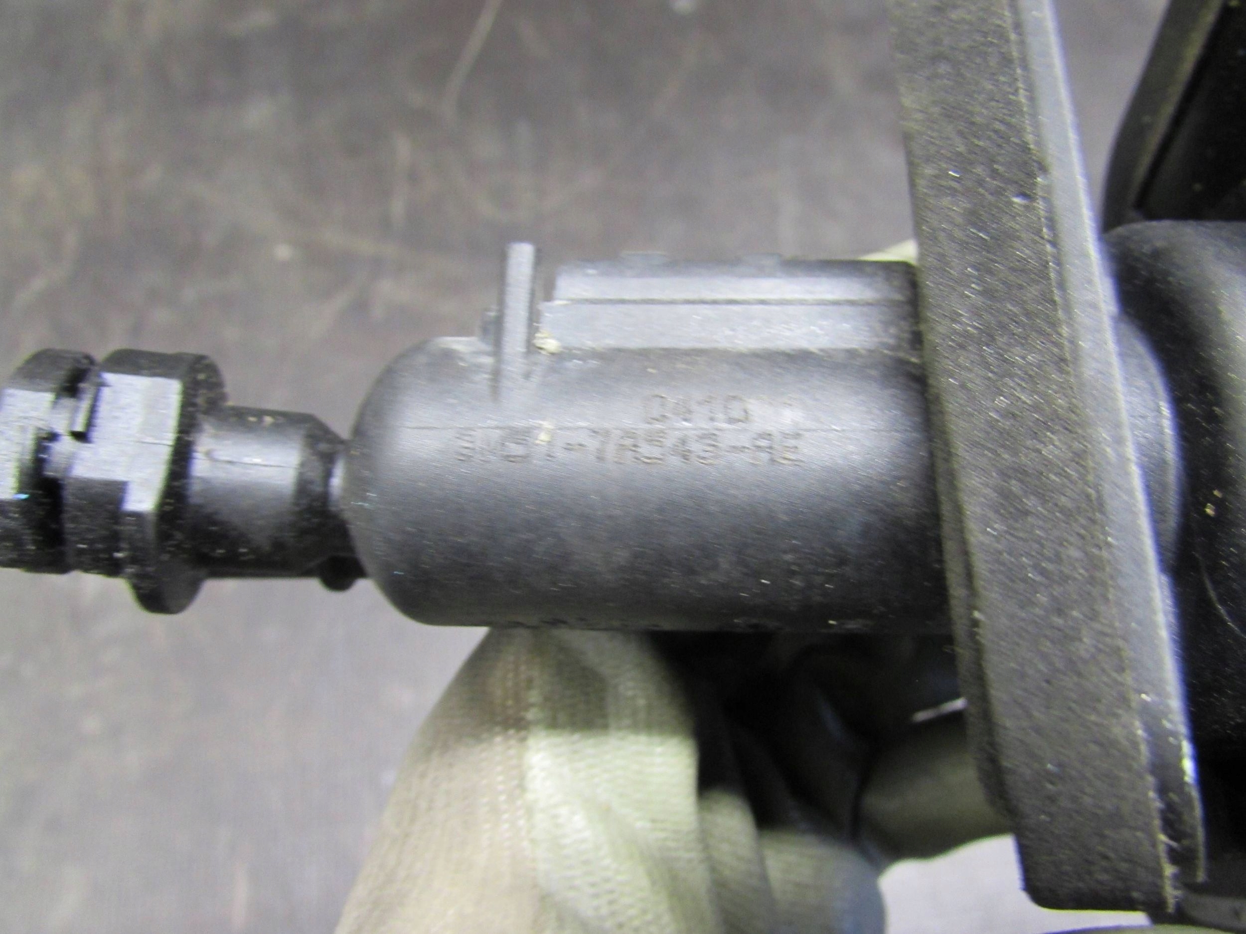 Pompa frizione VOLVO V50 e 04-07r 3M517A543AE