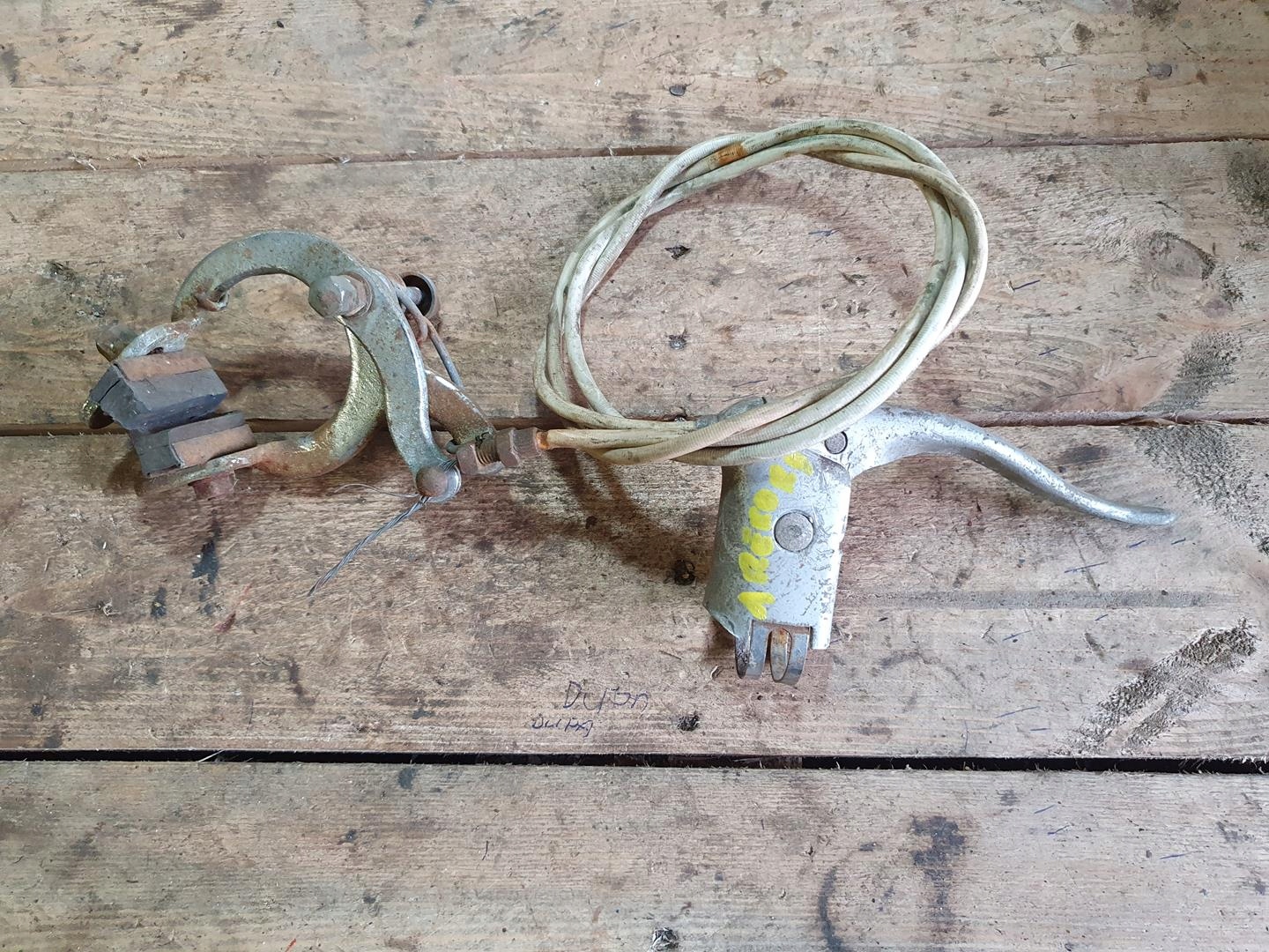 ZABYTKOWY ROWER ROMET REKORD MANETKA RĄCZKA HAMULCA HAMULEC TYŁ ORYGI PRL