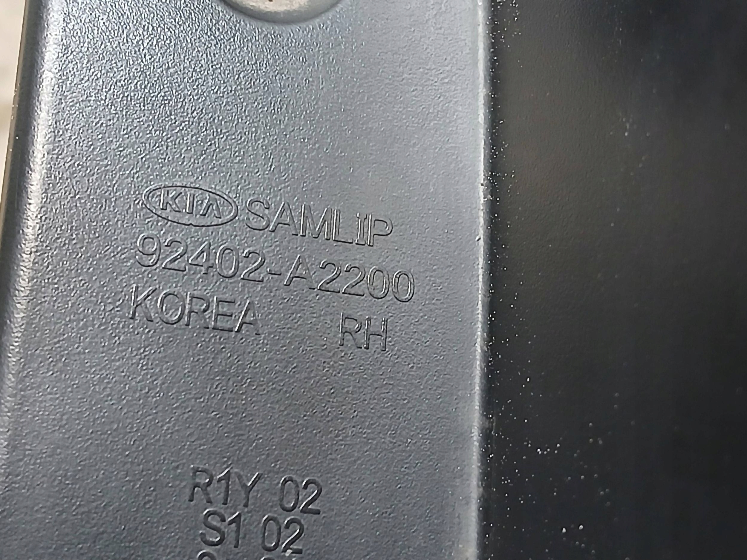 light rear part right KIA CEED II 2 LIFT 15- HB 92402A2200
