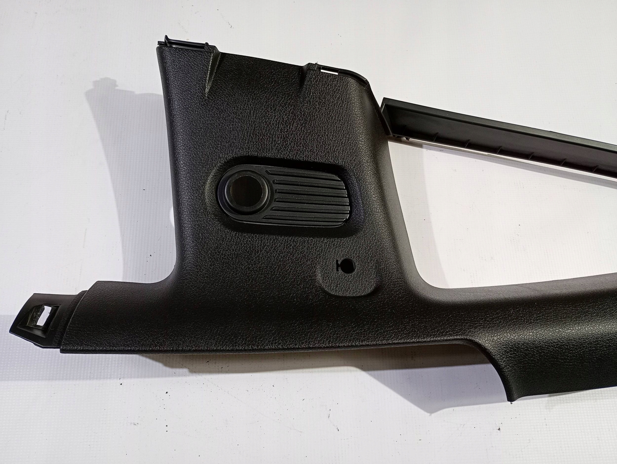cover slupka upholstery side left side windows Ford Mustang V 2005-2009