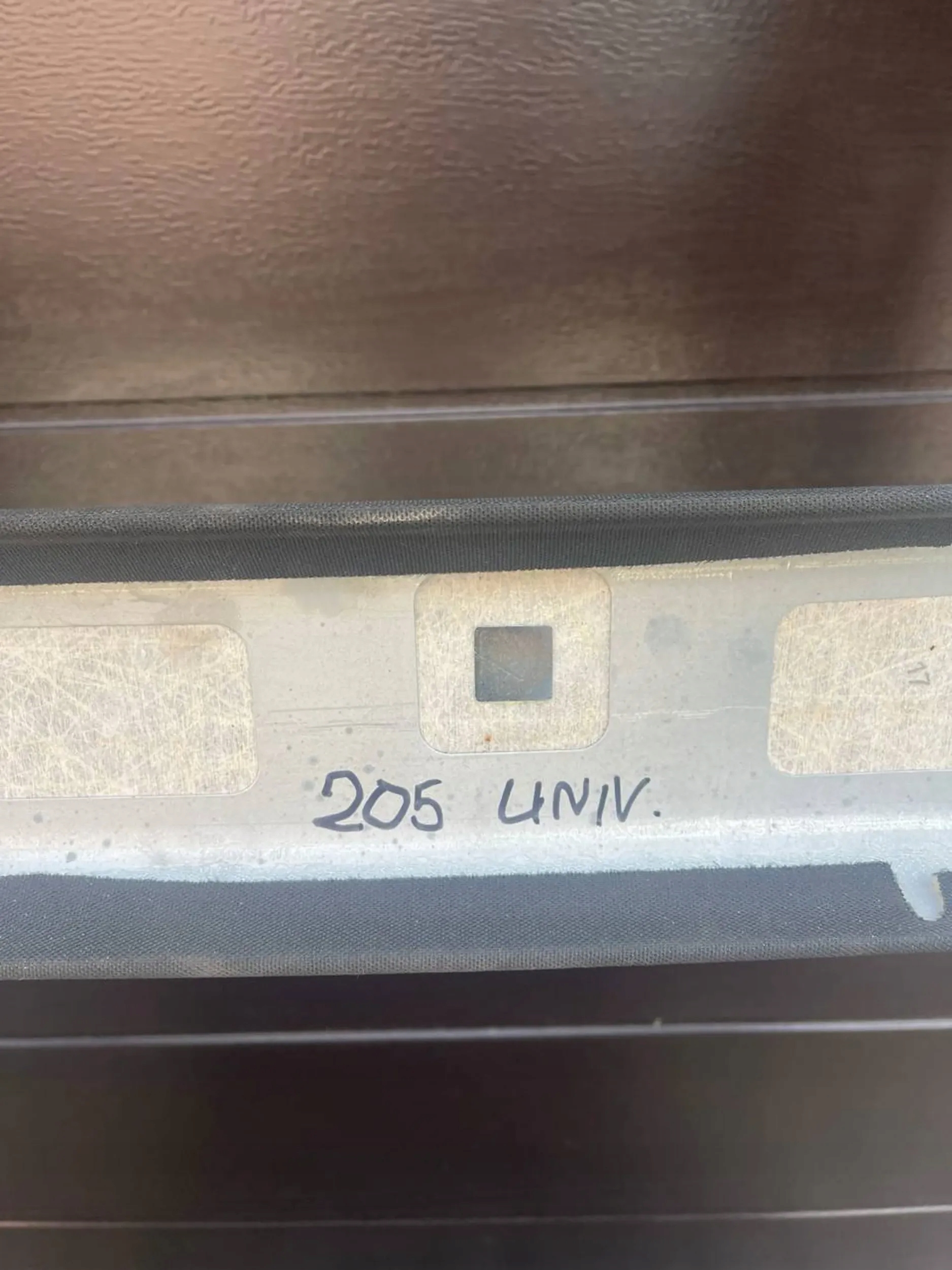 Mercedes-Benz C W205 2016 Podsufitki Numer katalogowy części s205