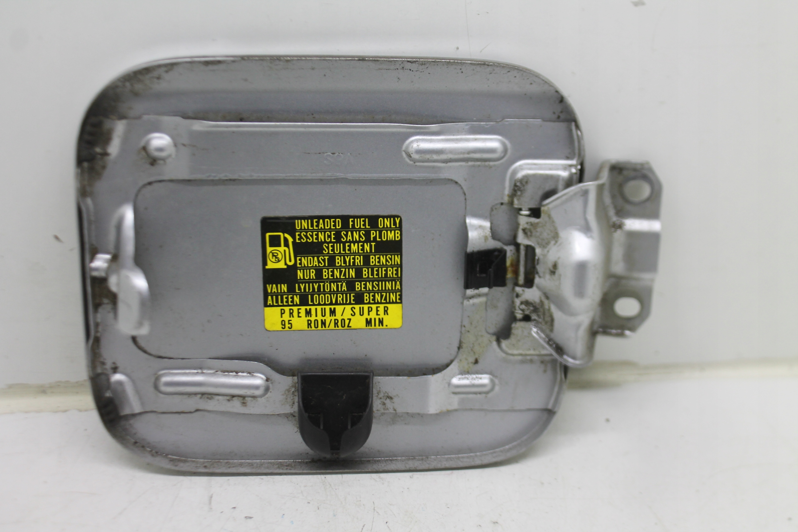 Tankklappe des Kraftstoffsbehälters HONDA CR-V II