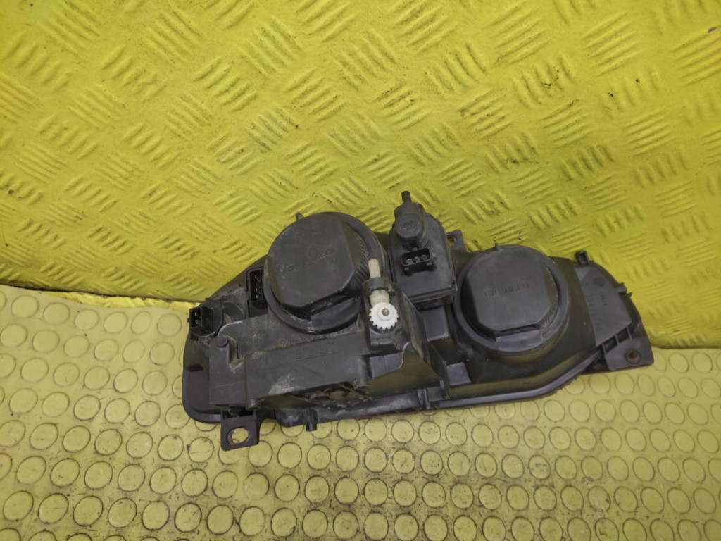 ALFA ROMEO 156 REFLEKTOR light left front 60620135