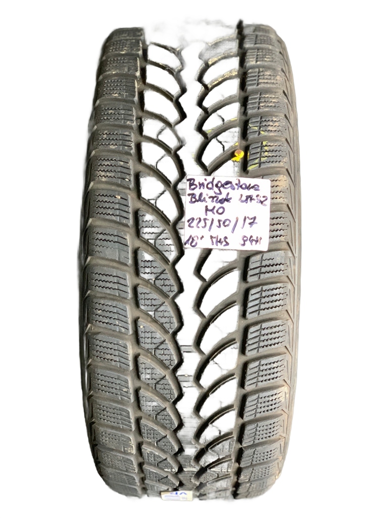BRIDGESTONE BLIZZAK LM-32 225/50R17 2018 ROK 7,5MM