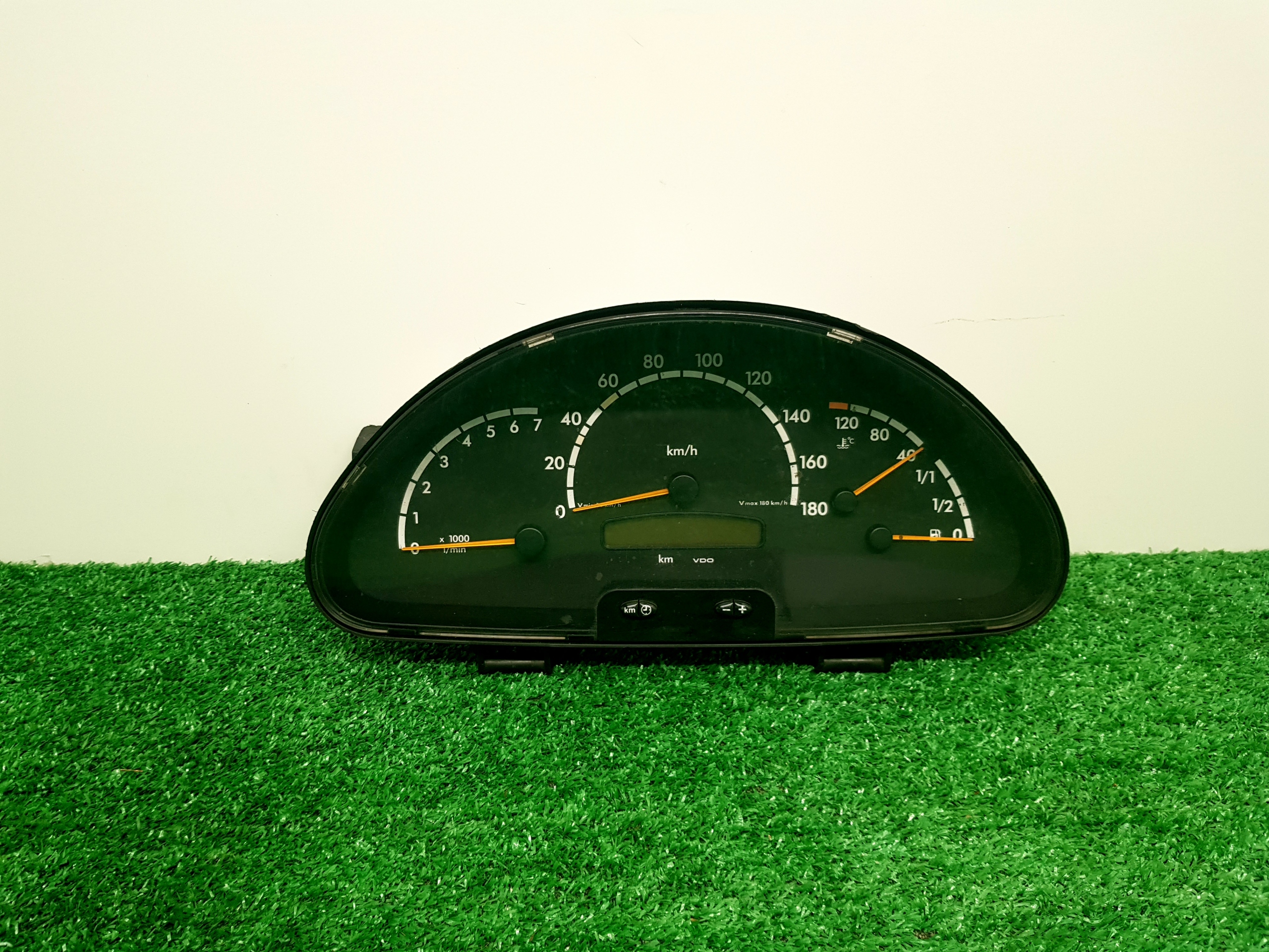 dials dials MERCEDES-BENZ SPRINTER 903 A0014466421