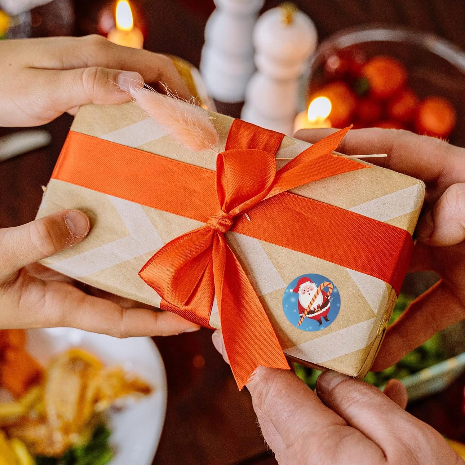 NAKLEJKI ŚWIĄTECZNE NA PREZENTY 1000 SZT OZDOBY SAMOPRZYLEPNE MIKOŁAJ Rodzaj inny