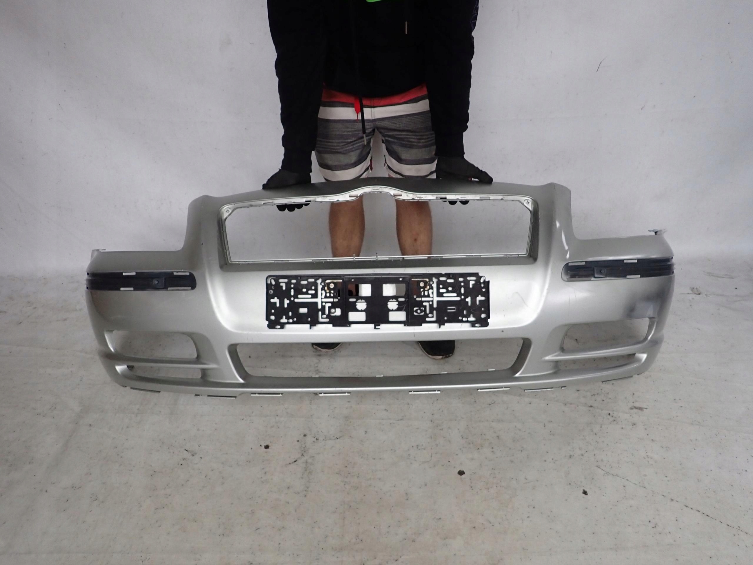 TOYOTA AVENSIS II 2 T25 03-06 bumper front front