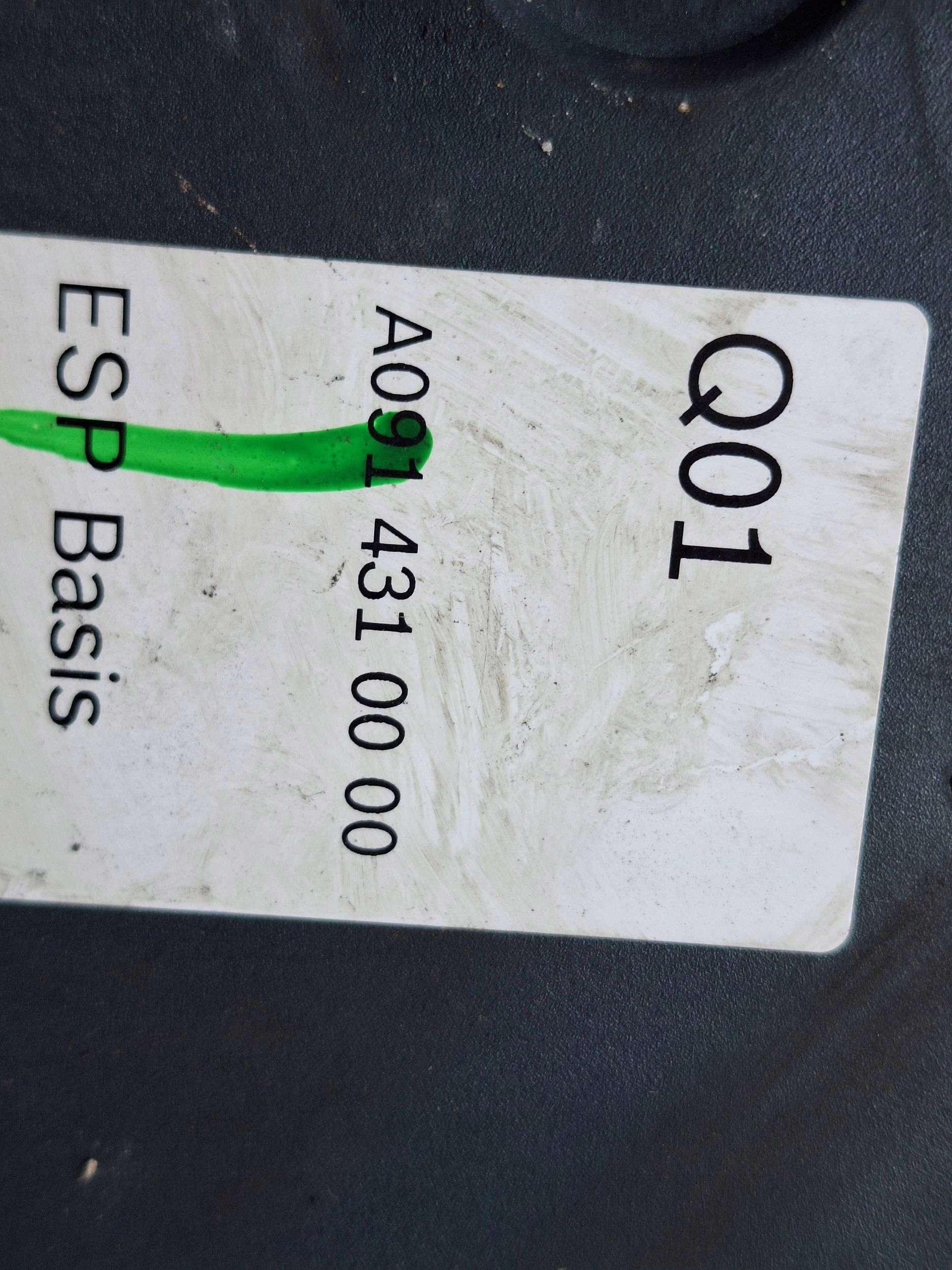 INFINITI Q30 15-19 pumpa ABS 2265106513