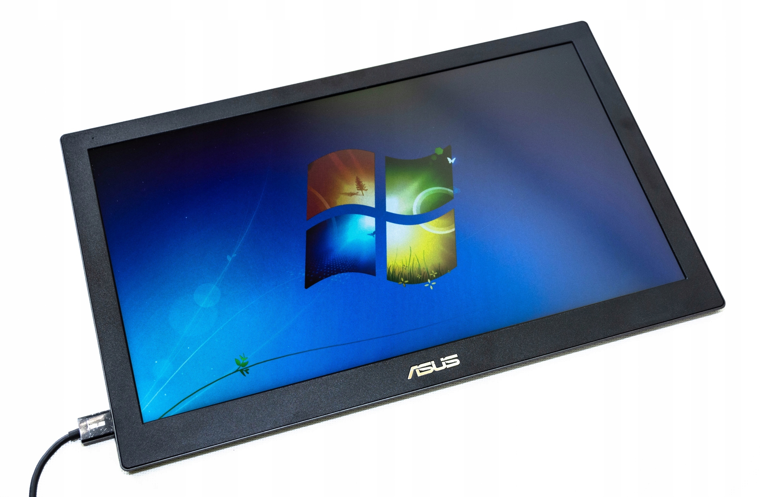 Asus MB168B+ Usb 15,6"
