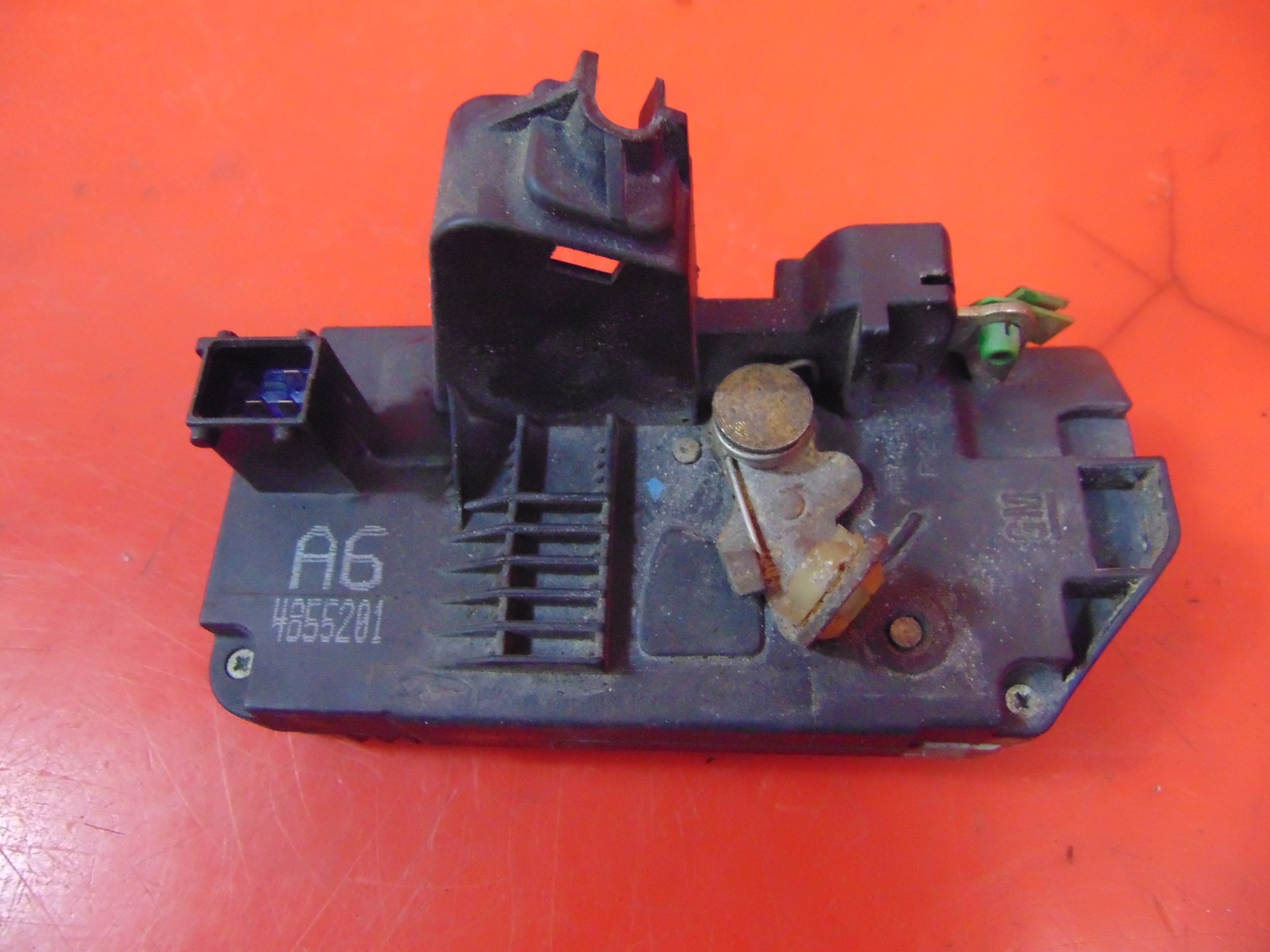 SAAB 95 9-5 lock door right rear part rear 4855201