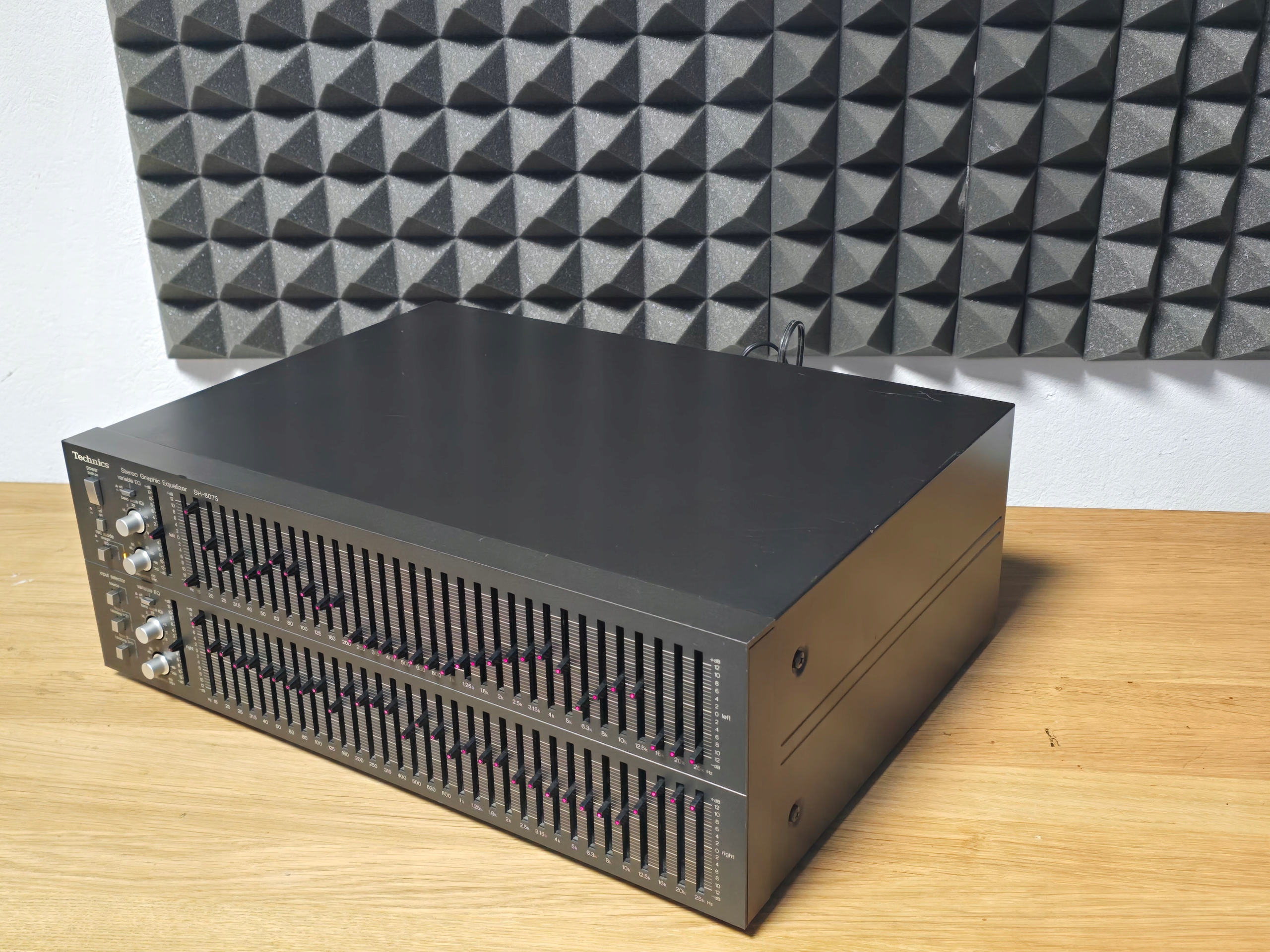 Technics SH-8075ステレオグラフィックイコライザー本体のみ Yahoo!オークション -「technics sh-8075」の落札相場・落札価格