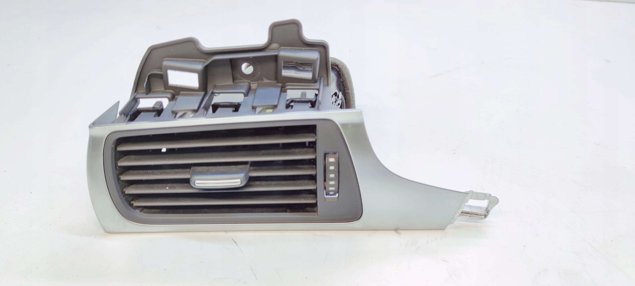 grid air conditioning devices left AUDI A6 C7 4G1820901C 6PS