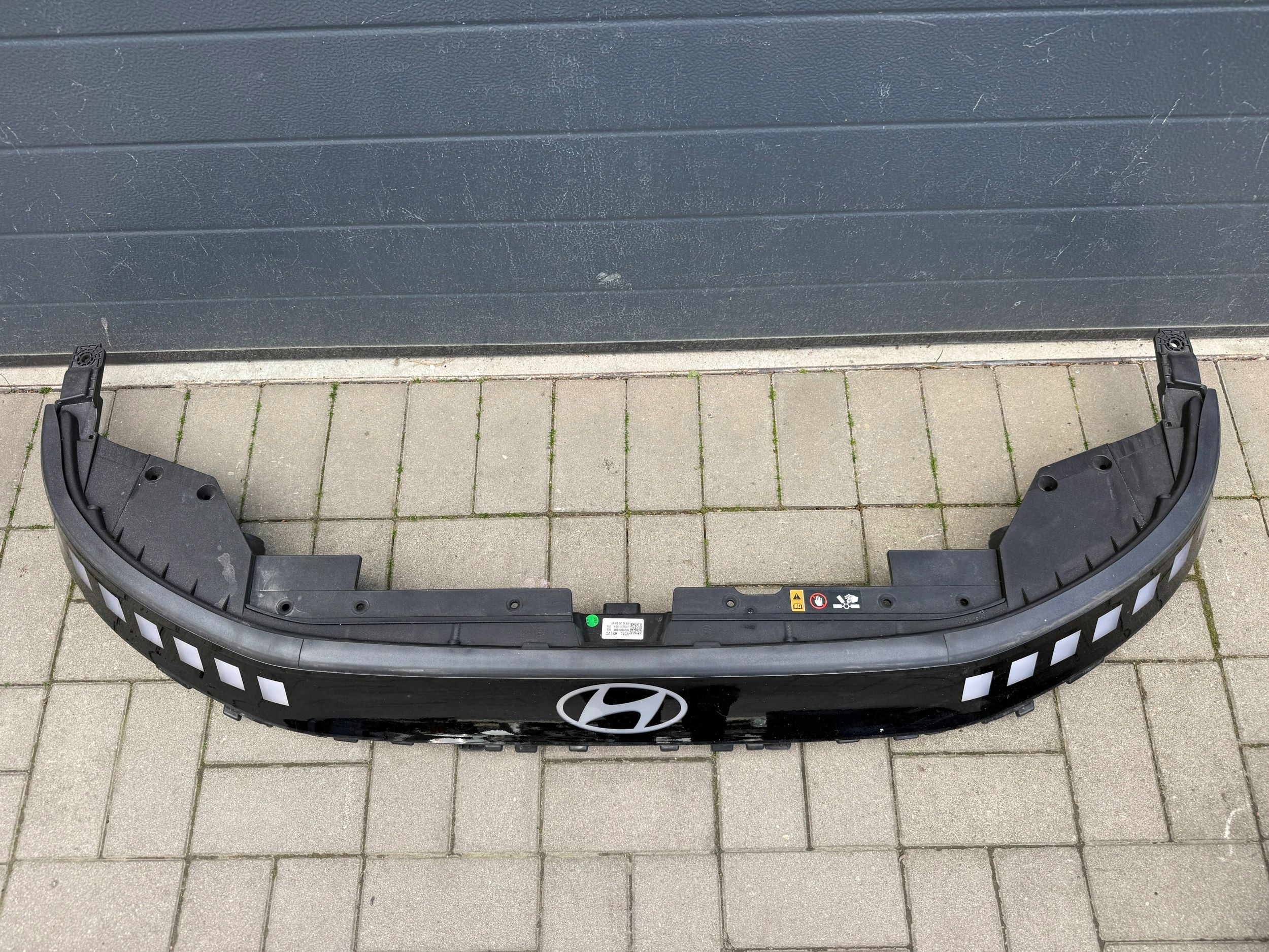 Hyundai Inster 25- light front front cap 92209GX000