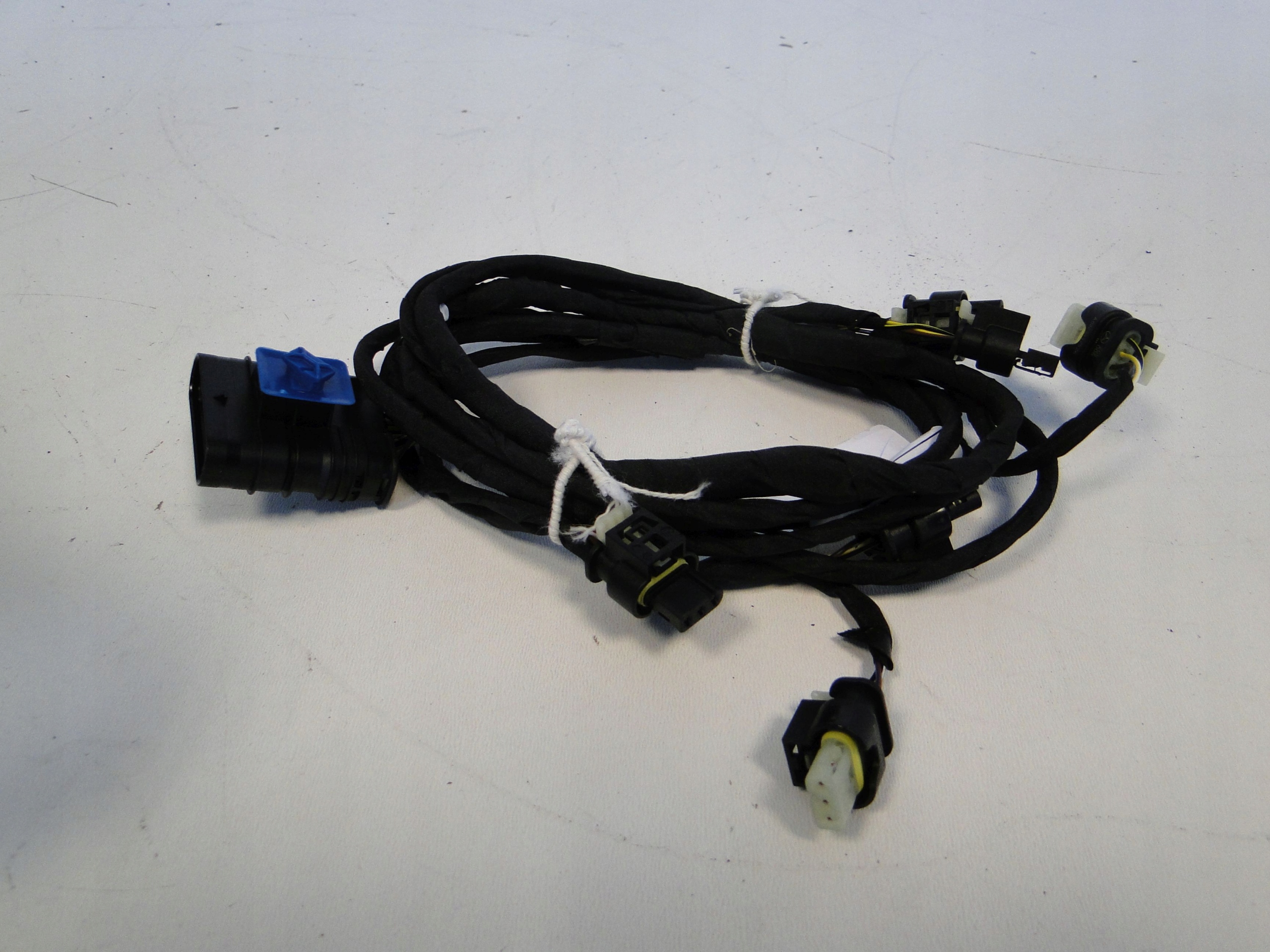 MERCEDES GLC 253 W253 LIFT WIĄZKA CZUJNIKÓW PTS Numer katalogowy części A2535406330