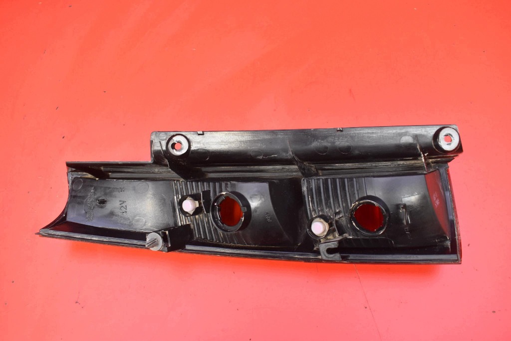 light right rear part rear P3052 SUZUKI IGNIS 2 II 03-08