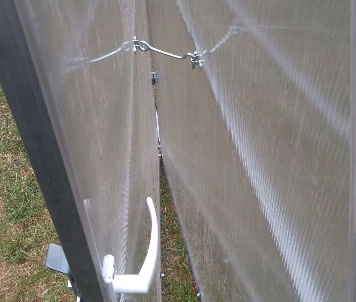 Szklarnia z poliwęglanu Tunel ogrodowy 2x4 m profile 20x20 poliwęglan 6mm Grubość 6 mm