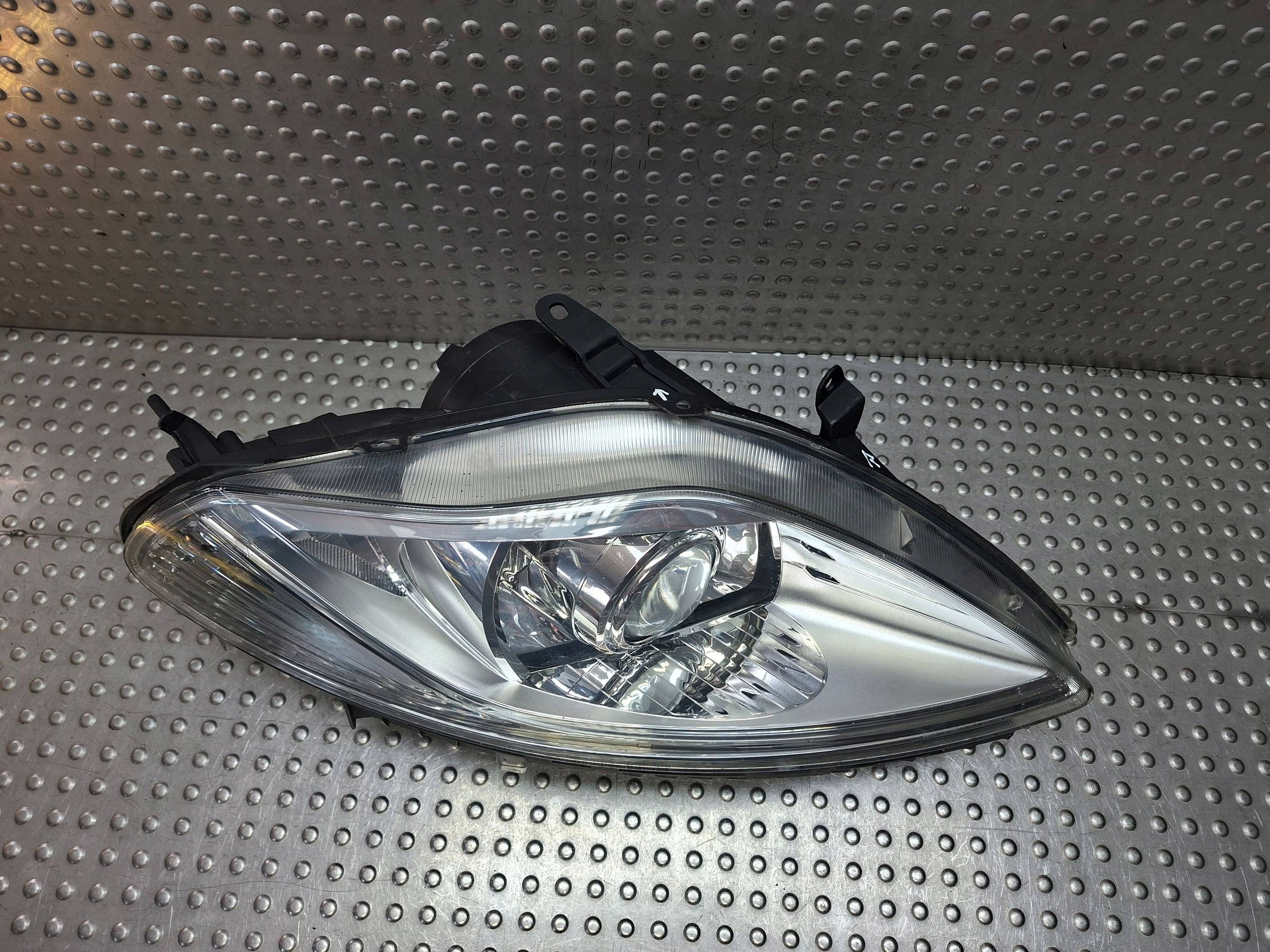 XENON right light LANCIA YPSILON III 11- EUROPA