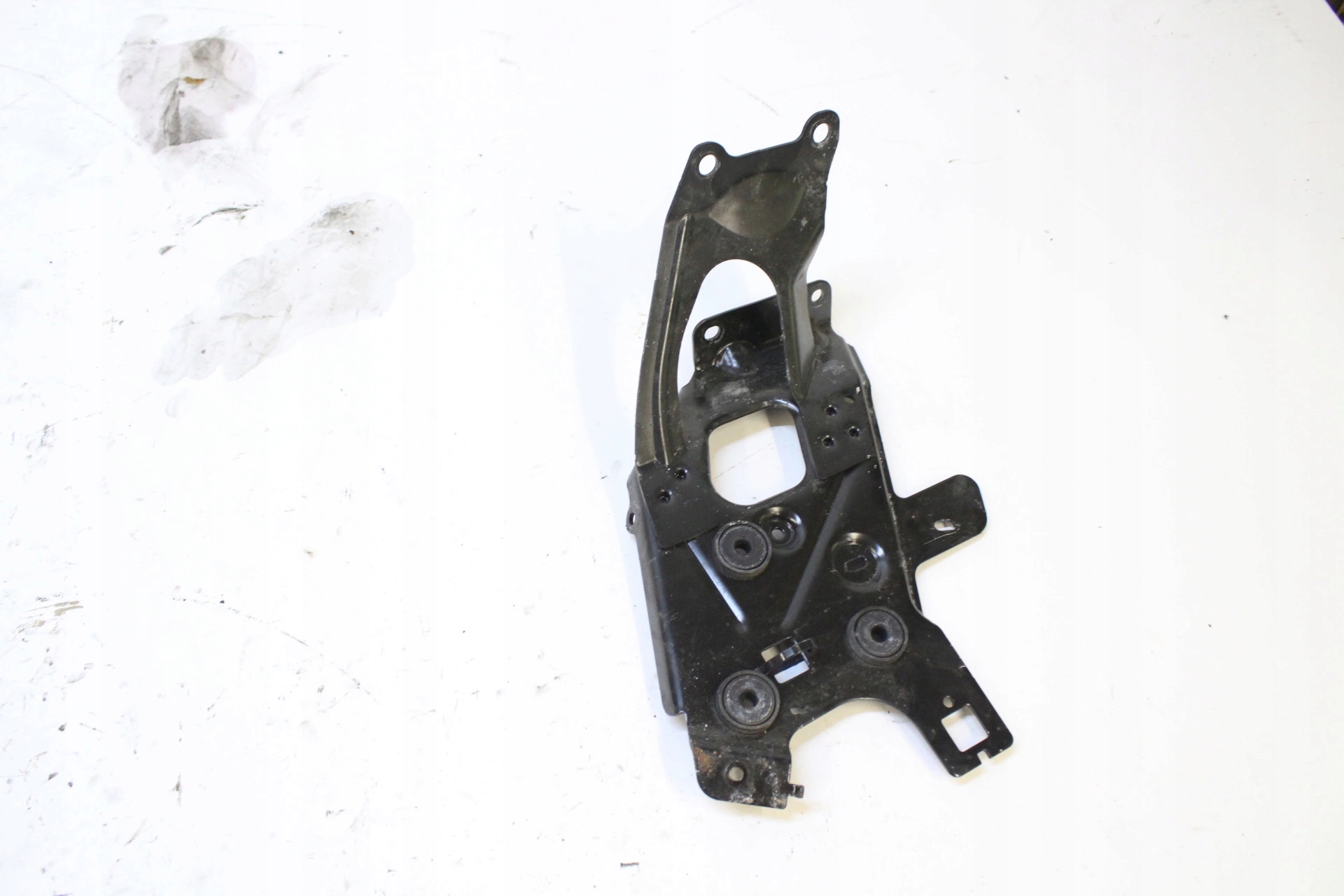 Audi A6 4G0 крепление webasta 4g0265335a