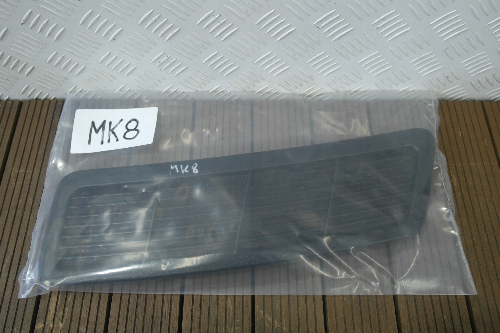 FORD TRANSIT MK8 13-19 grid bonnets left intake BK31-8C437-B OE