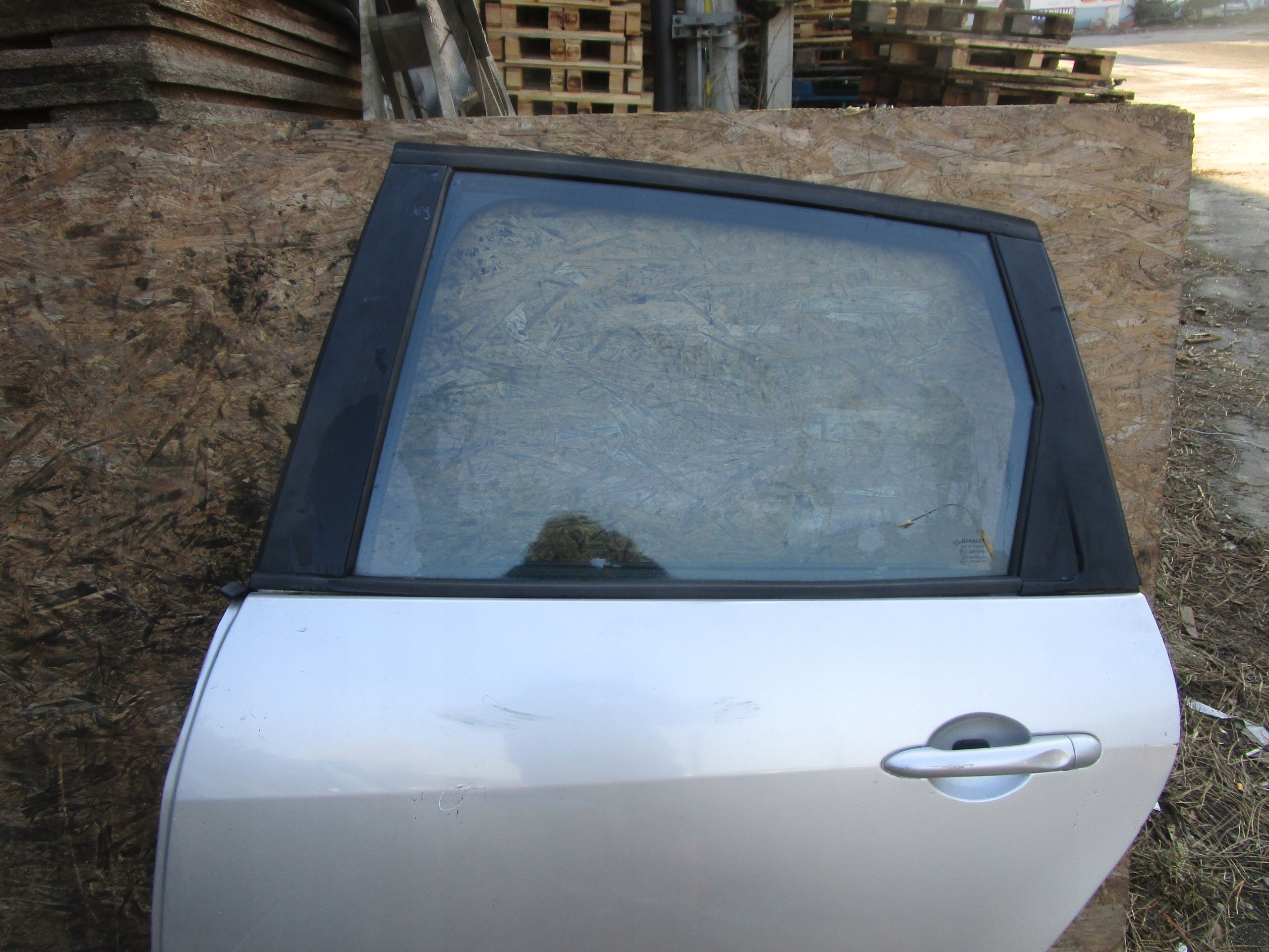 Drzwi tył lewe Renault Scenic III Typ samochodu Samochody osobowe